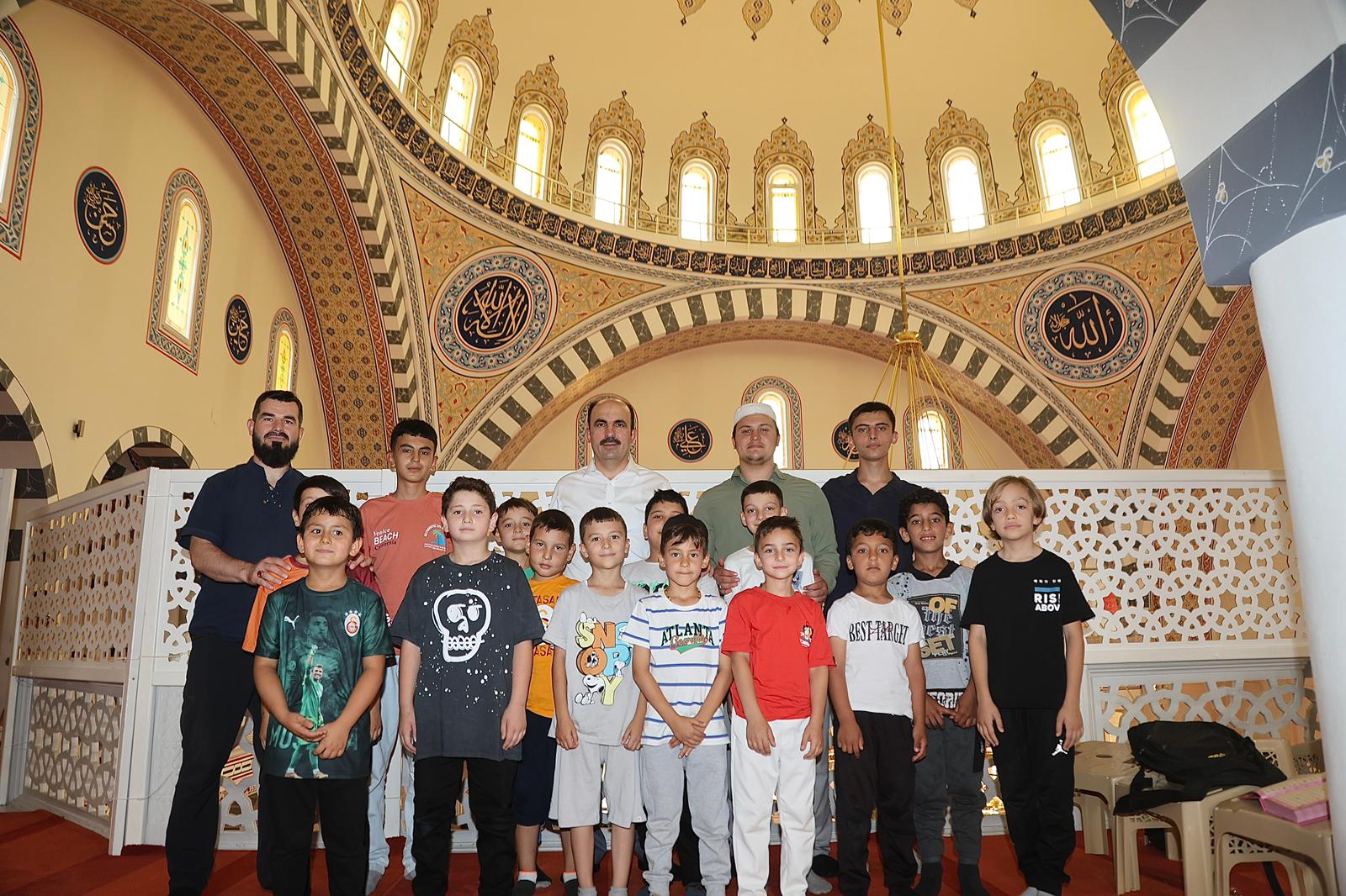 BAŞKAN ALTAY YAZ KUR’AN KURSU ÖĞRENCİLERİYLE BULUŞTU - Görsel 4