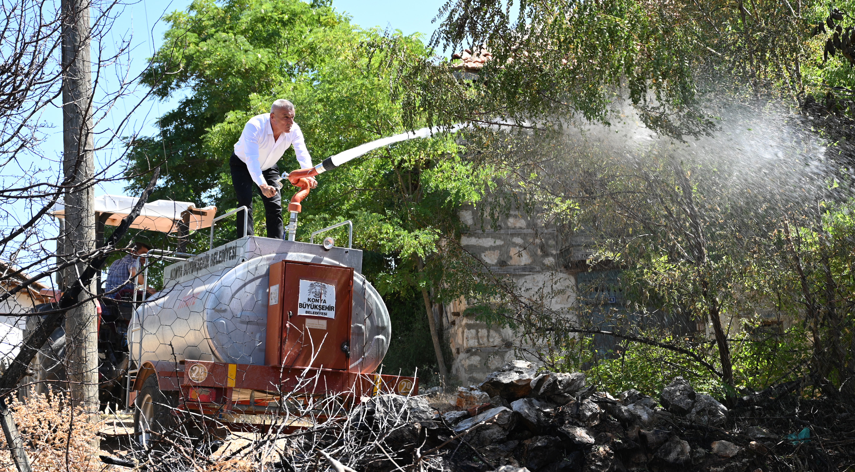 Konya'nın 2 bin 208 kişilik gönüllü itfaiyeci ordusu - Görsel 13