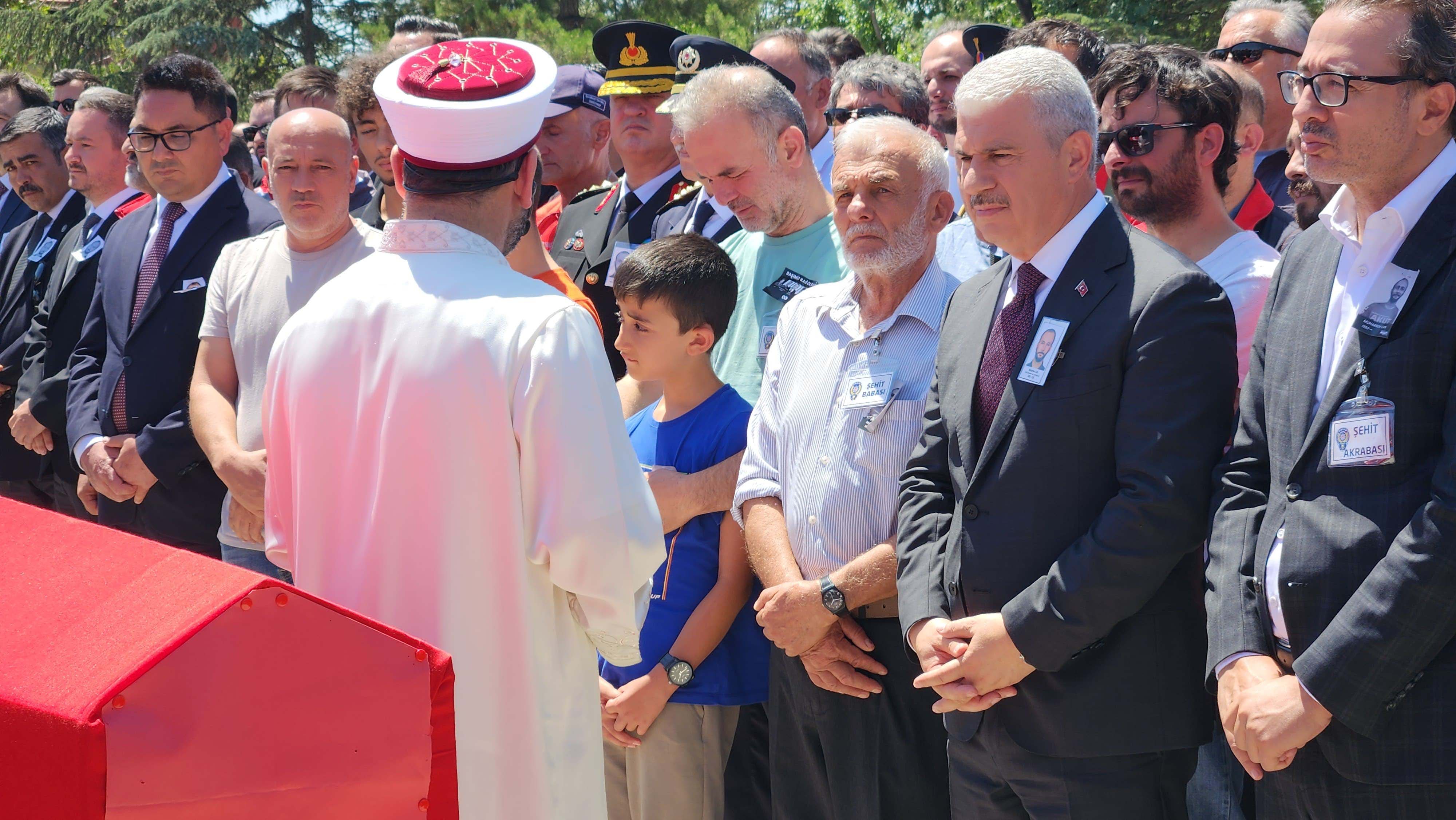KONYA - Şehit AKUT gönüllüsü Muharrem Can için cenaze töreni düzenlendi - Görsel 6