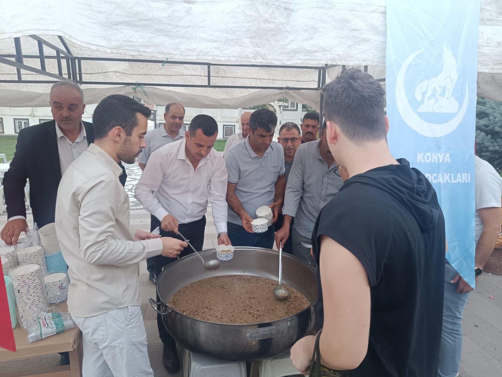 Seydişehir Ülkü Ocakları'ndan Anlamlı Aşure Etkinliği - Görsel 2