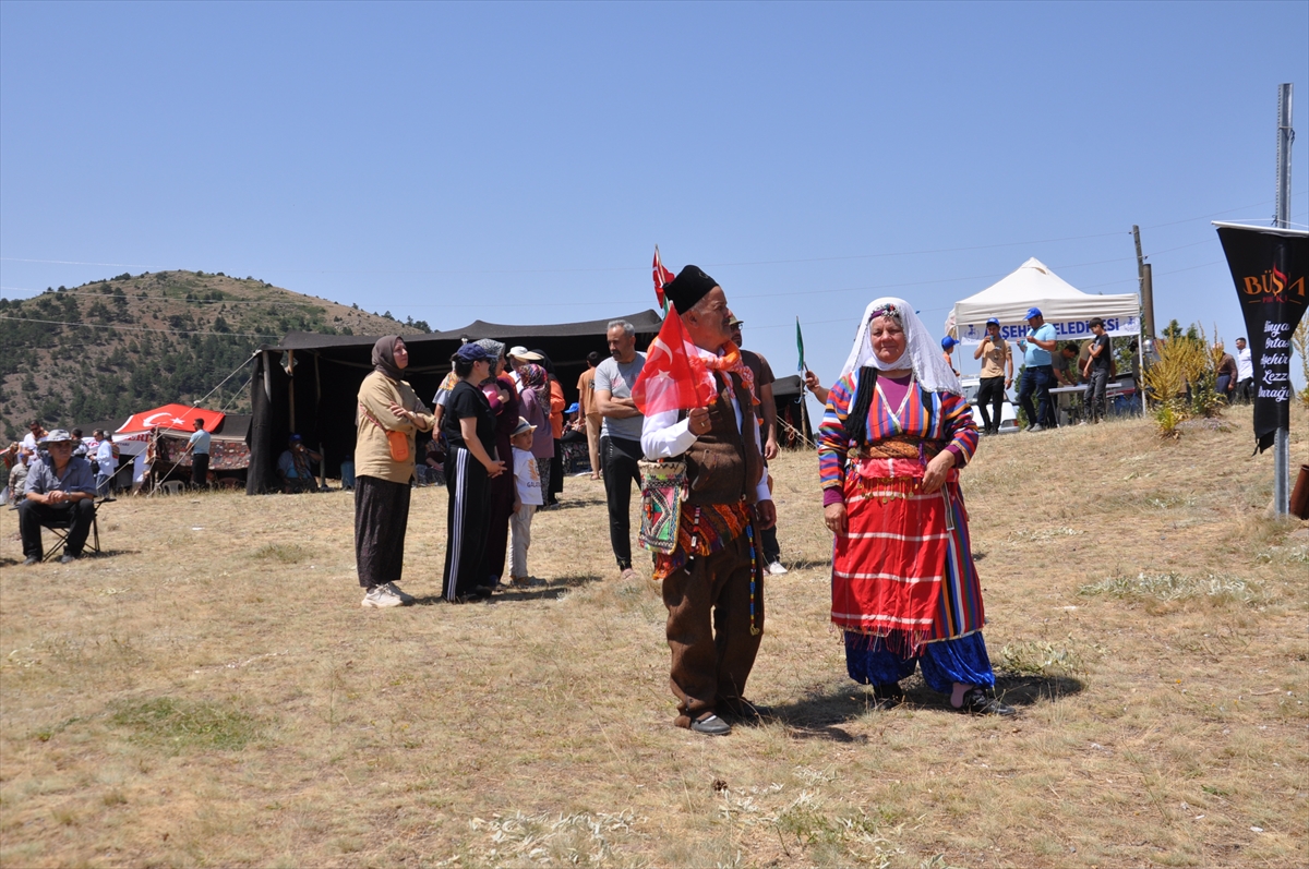 Gelenekler Yaşatılıyor: Akşehir, 26. Yörük Türkmen Şöleni'ne Ev Sahipliği Yaptı - Görsel 3