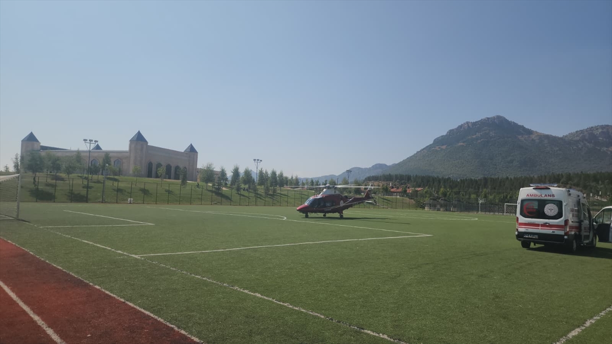 Seydişehir'de Mucize: Ölü Doğan Bebek 10 Dakikalık Kalp Masajıyla Hayata Döndürüldü, Hava Ambulansıyla Konya'ya Sevk Edildi - Görsel 2