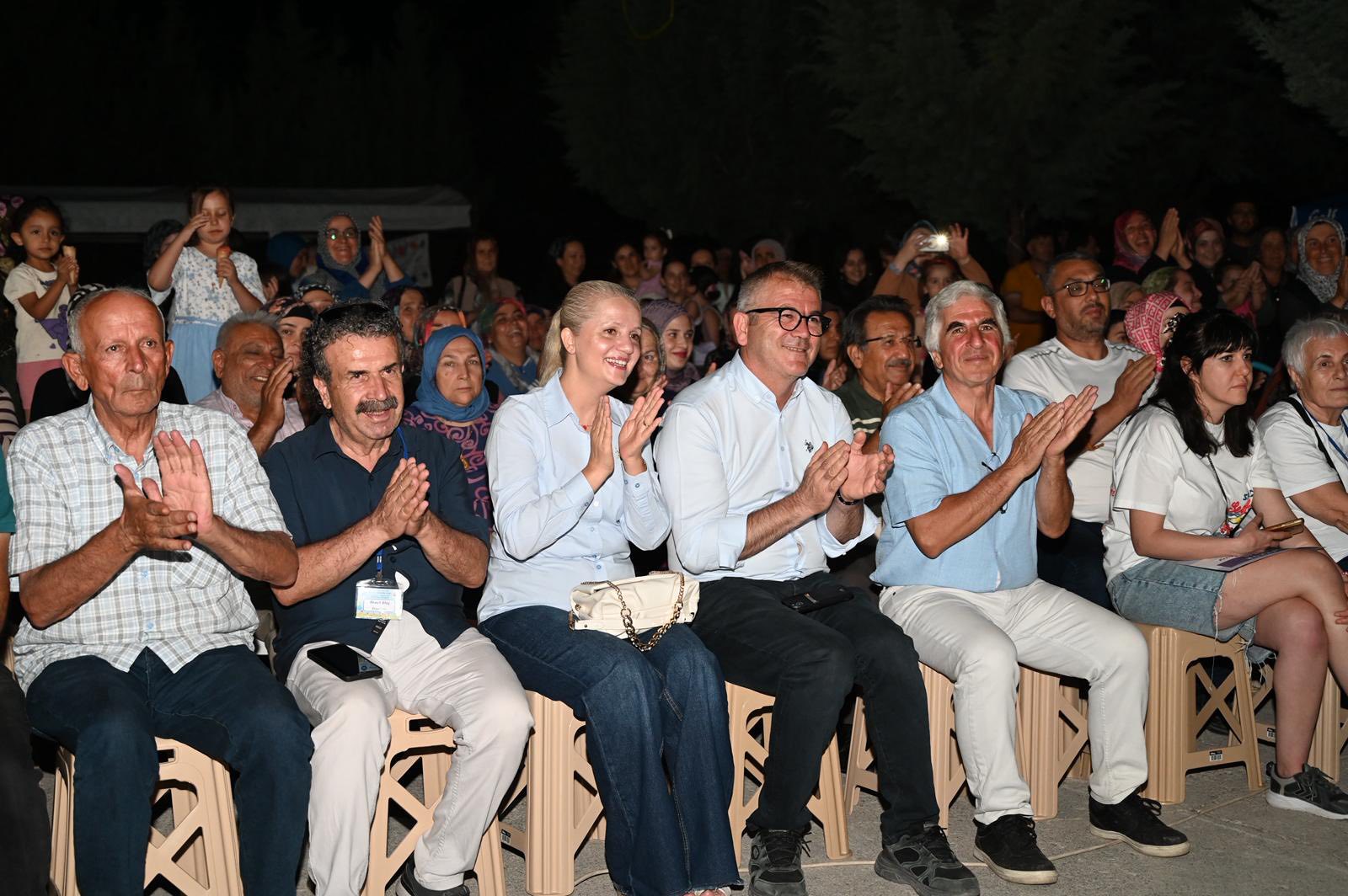 ORTAKARAÖREN KÖYDE ŞENLİK VAR PROGRAMI SONA ERDİ - Görsel 1