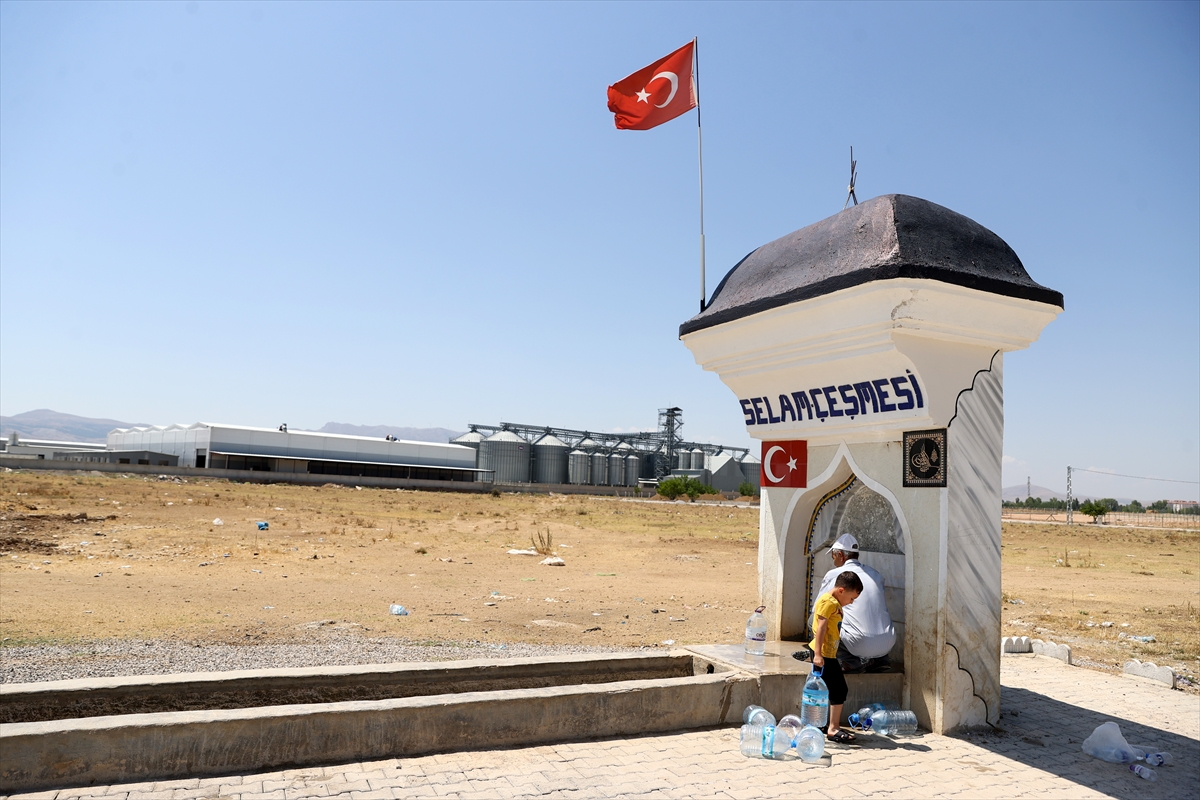 Konya'da emekli inşaat ustası doğal kaynak çeşmelerine gönüllü sahip çıkıyor - Görsel 5