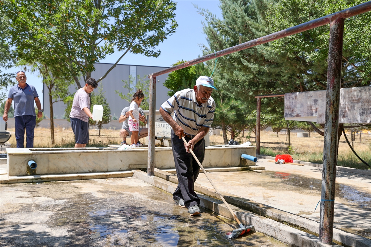 Konya'da emekli inşaat ustası doğal kaynak çeşmelerine gönüllü sahip çıkıyor - Görsel 8