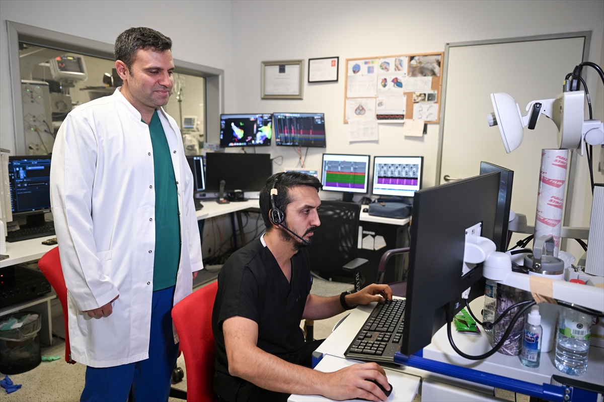 Kalp yetmezliği ve ritim bozukluğu olanlara yeni tedavi umudu - Görsel 1