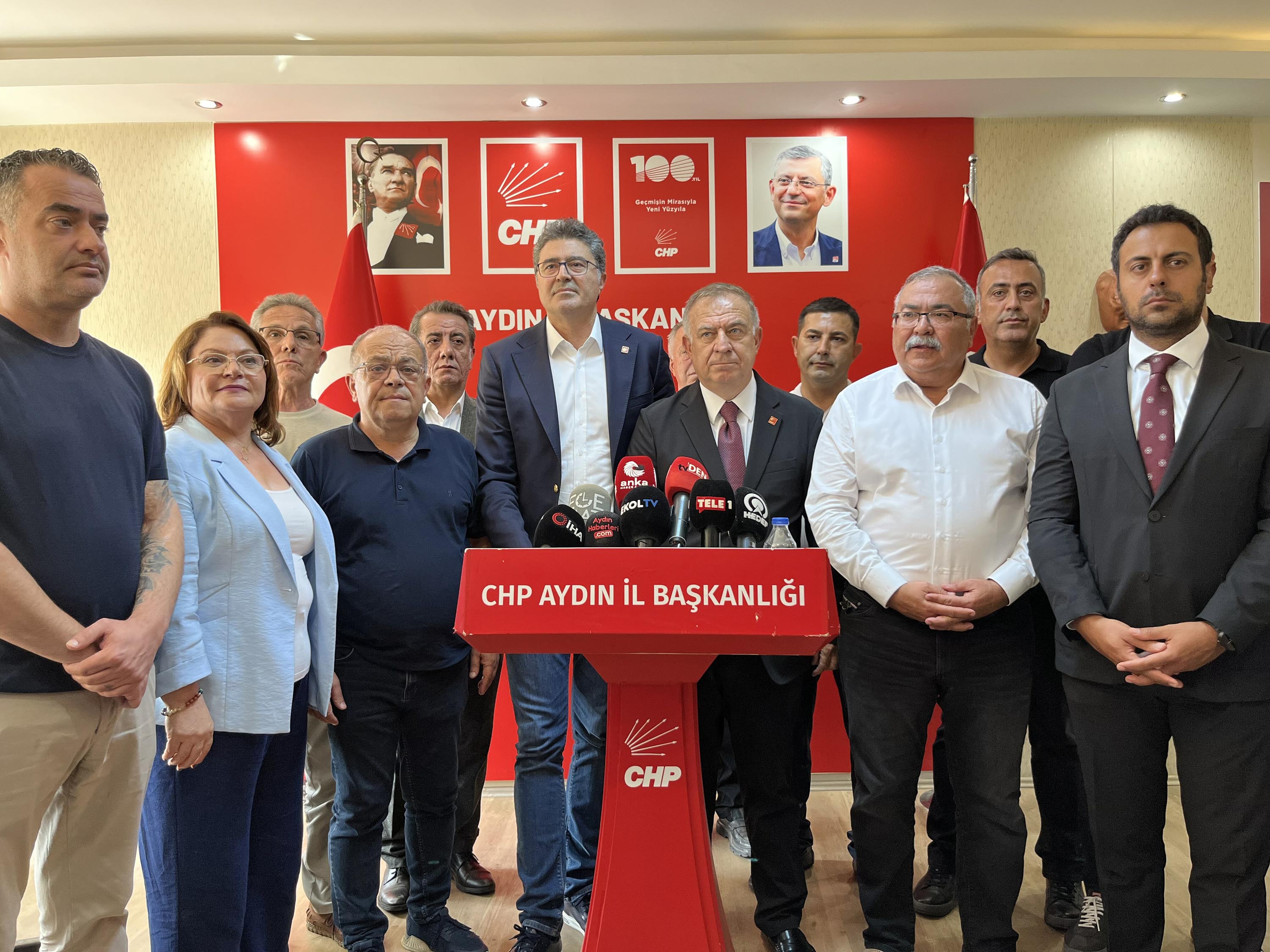 CHP'li Zeybek: Özlem Çerçioğlu AK Parti'ye geçecek - Görsel 4