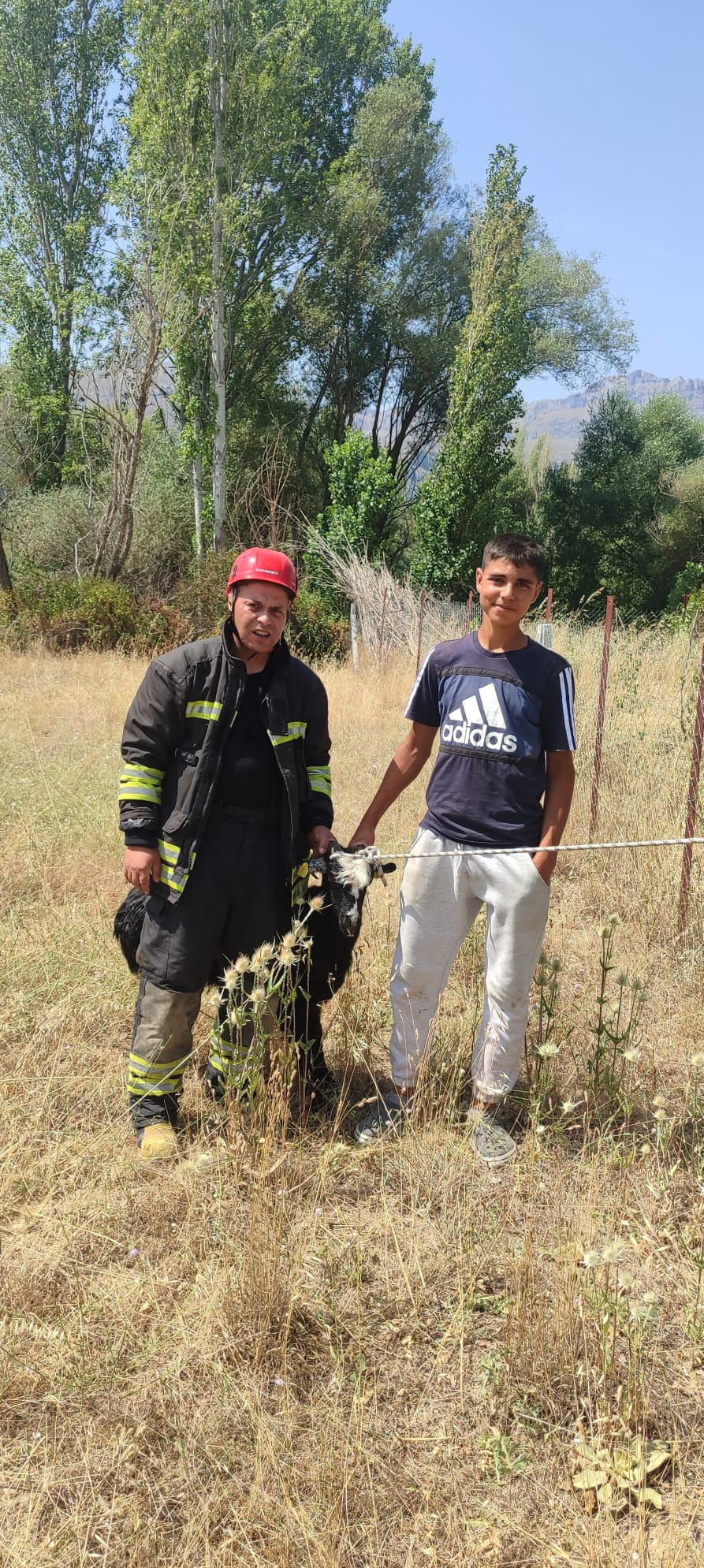 Seydişehir'de Kuyuya Düşen Keçi İtfaiye Ekipleri Tarafından Kurtarıldı - Görsel 1