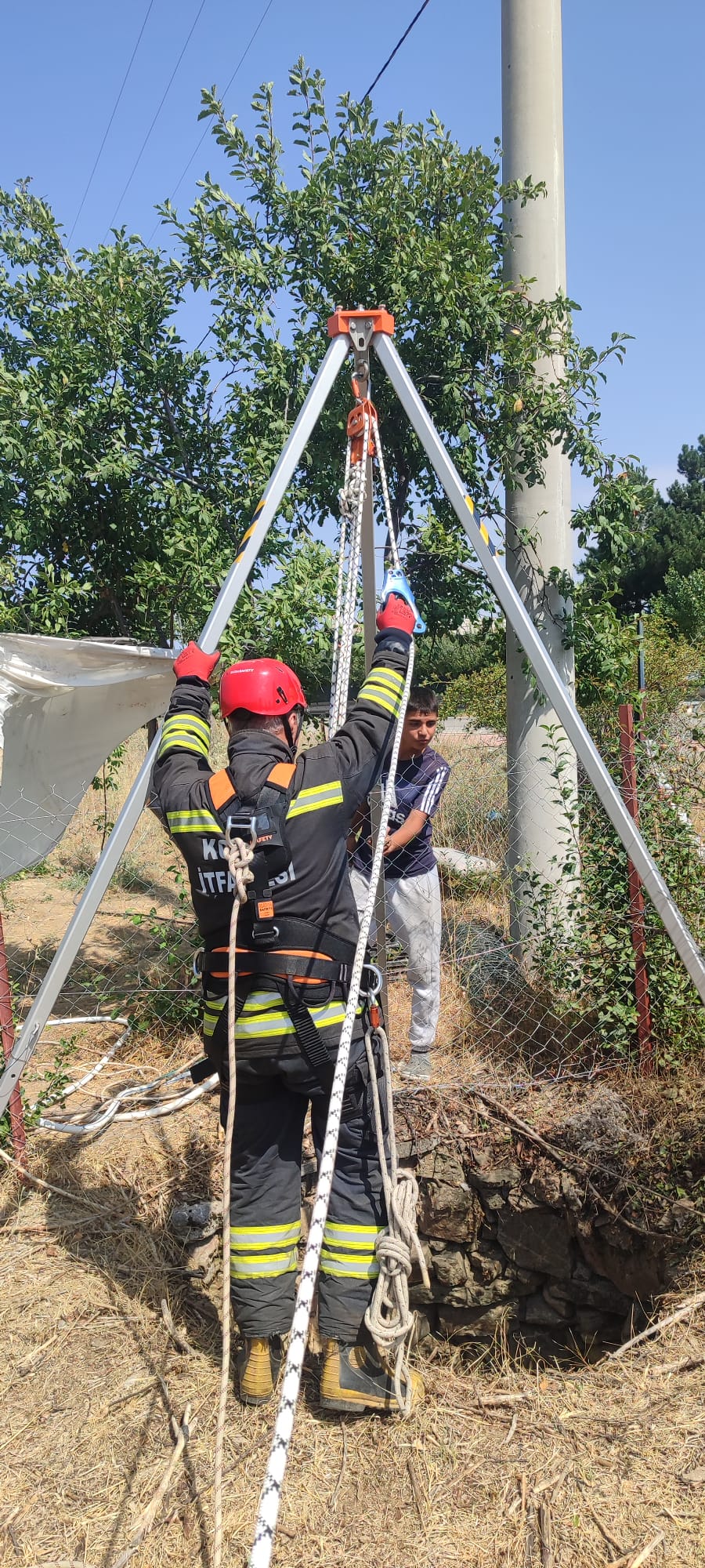 Seydişehir'de Kuyuya Düşen Keçi İtfaiye Ekipleri Tarafından Kurtarıldı - Görsel 3
