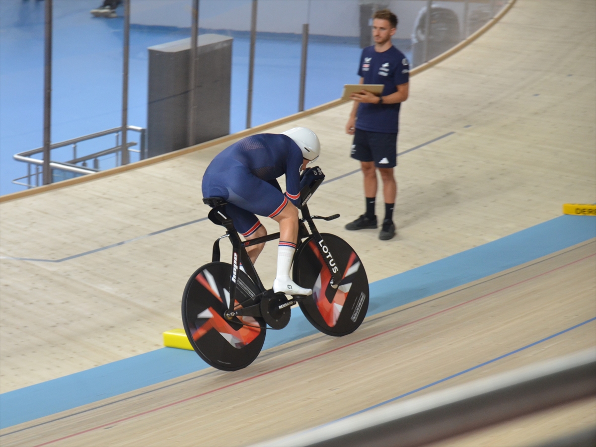 Konya'da Pist bisikletinde dünya rekoru denemeleri - Görsel 1