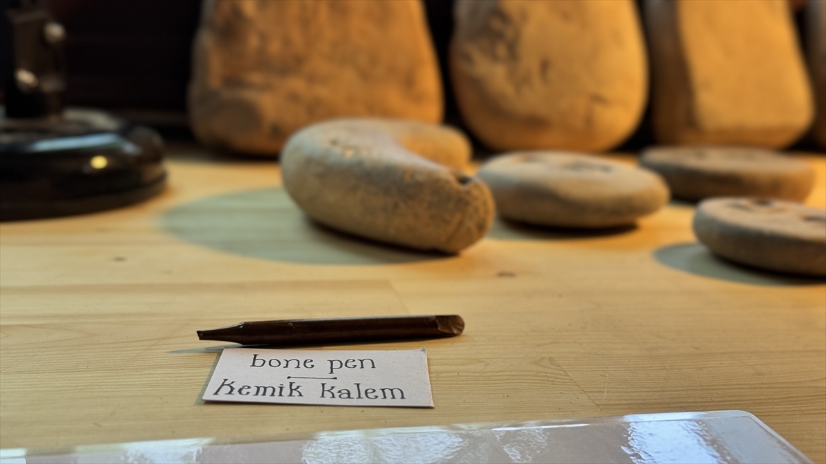 Konya Türkmen Karahöyük kazısında buluntular heyecan uyandırdı - Görsel 1