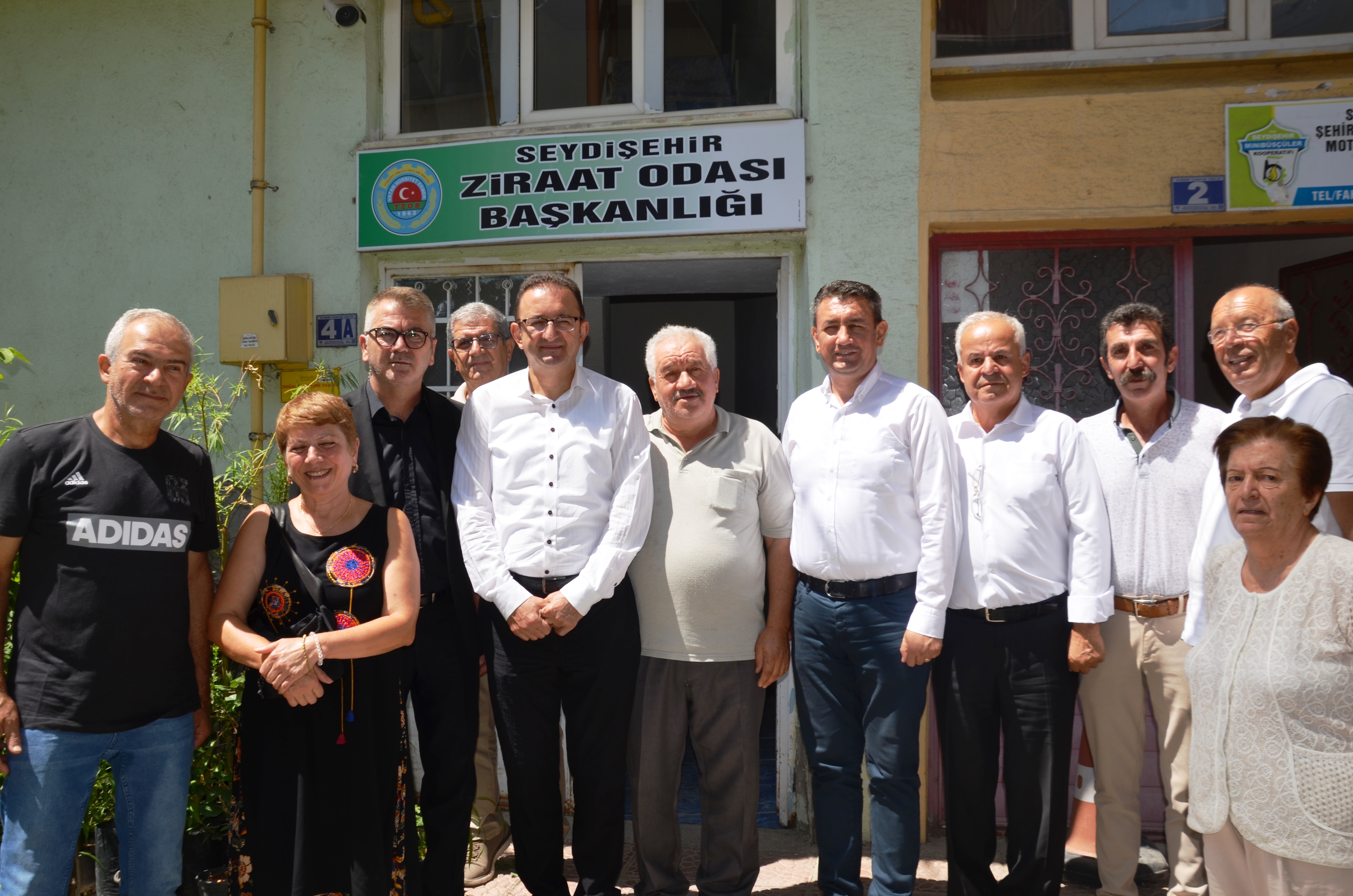 CHP’li Milletvekilleri Seydişehir’de esnafın sorunlarını dinledi - Görsel 1