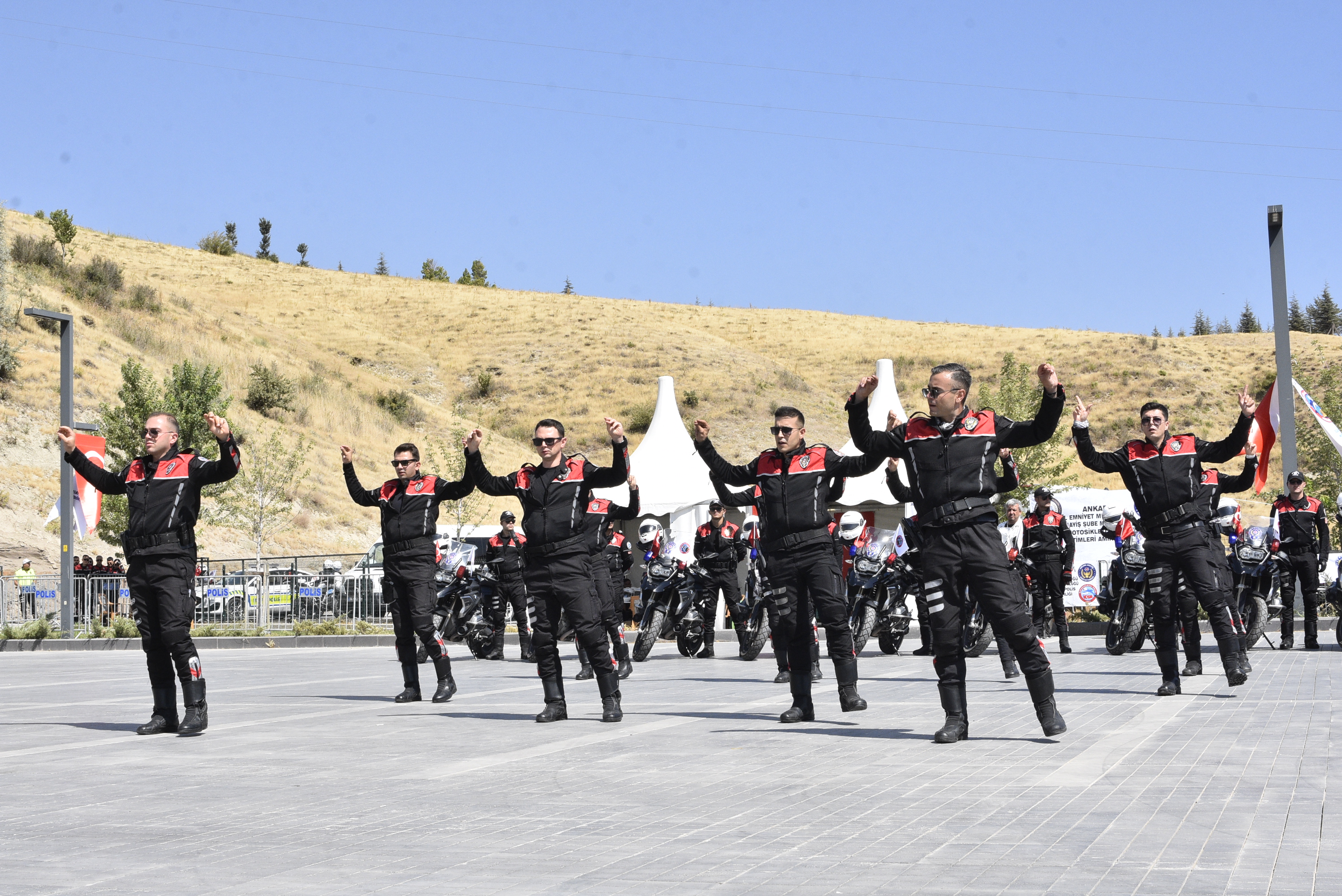 Malazgirt Zaferi'nin 954'üncü yıl dönümü kutlamaları başladı - Görsel 9