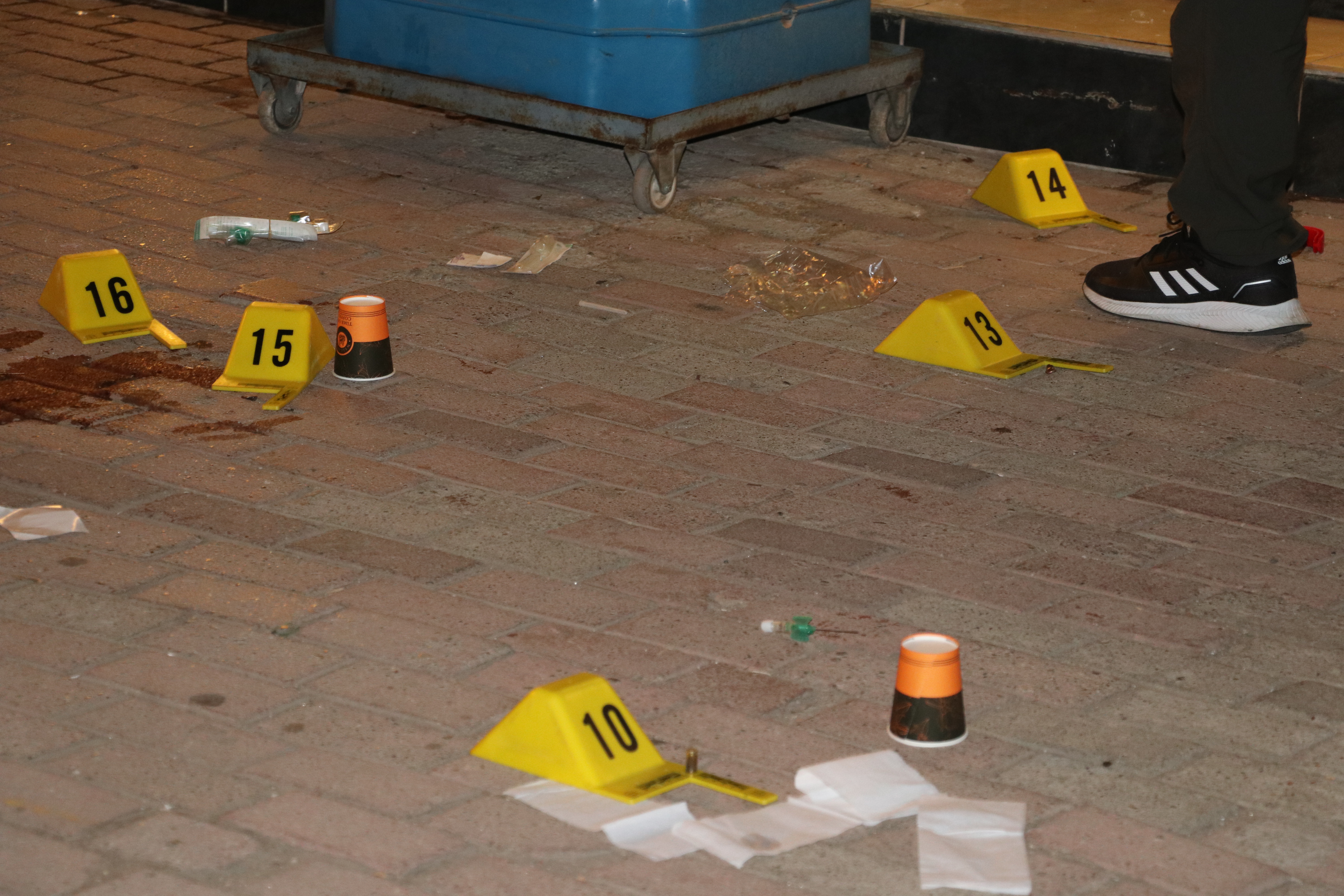 Antalya - Oda Başkanı'nın, kadın personeli ile eski nişanlısını öldürdüğü olay kamerada - Görsel 5