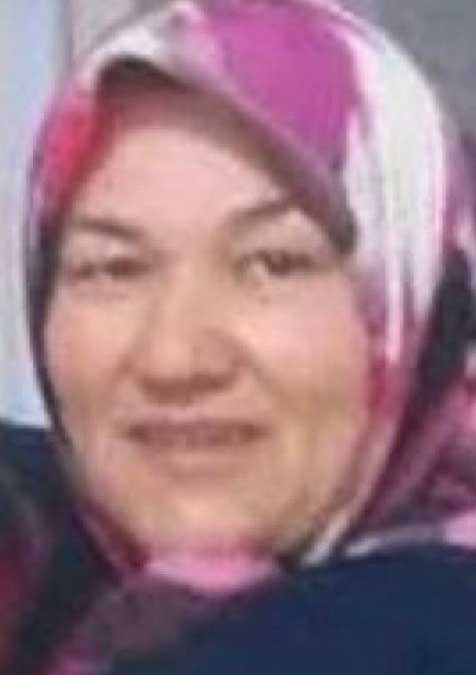 Kazada ölen çift ile 9 yaşındaki torunları Konya'da  toprağa verildi - Görsel 3