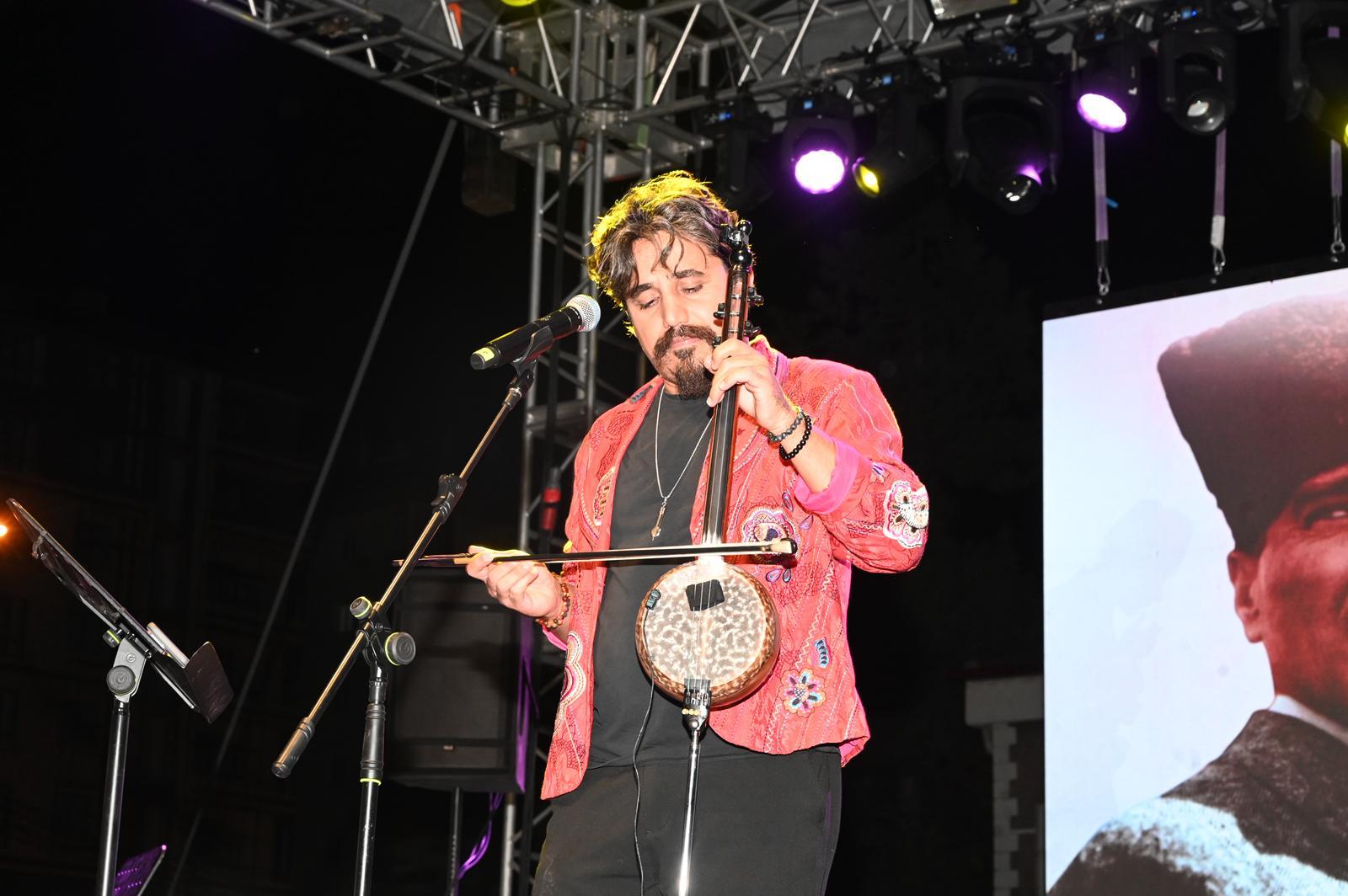 SEYDİŞEHİR BELEDİYESİ TARAFINDAN GERÇEKLEŞTİRİLEN 30 AĞUSTOS ZAFER BAYRAMI KUTLAMALARI BAŞLADI - Görsel 9