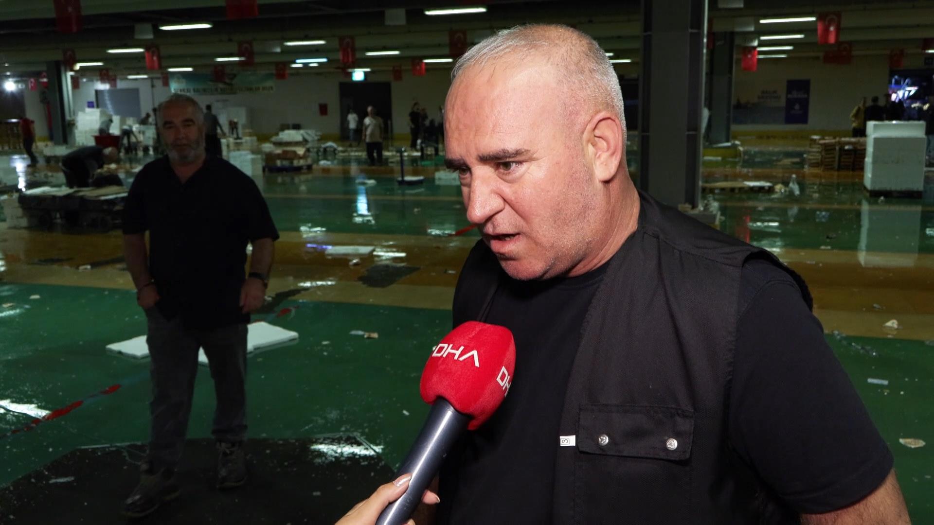 İstanbul - Balıkçılar sezonun ilk avından döndü - Görsel 3