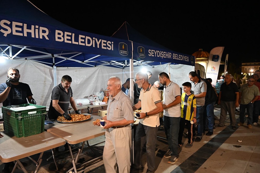 Seydişehir'de Mevlid Kandili, Dualarla ve Coşkuyla İdrak Edildi - Görsel 3