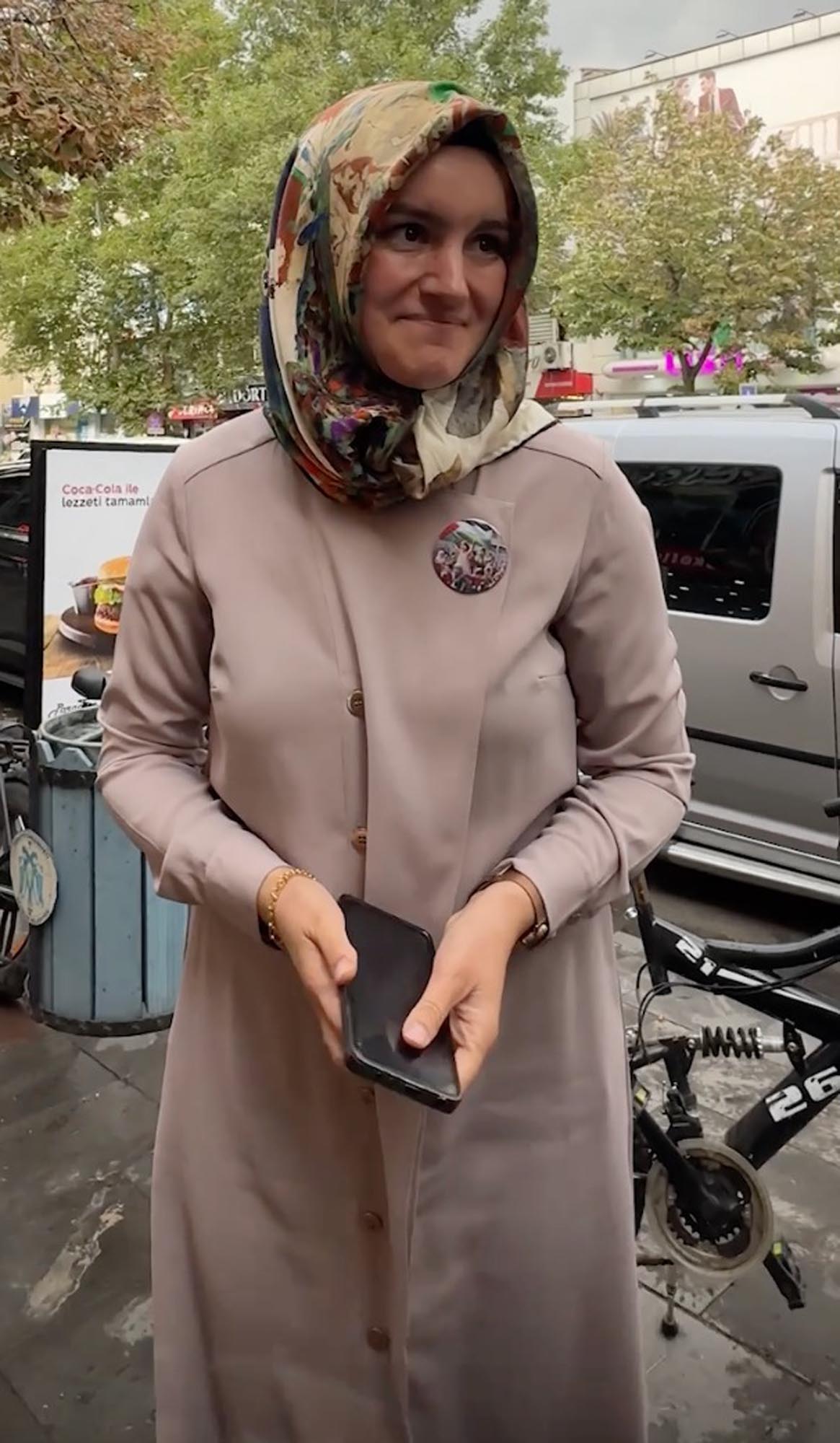 Kübra öğretmen gözyaşlarıyla anlattı; Vali Aydoğdu öğrenci için duyarsız kalmadı - Görsel 1