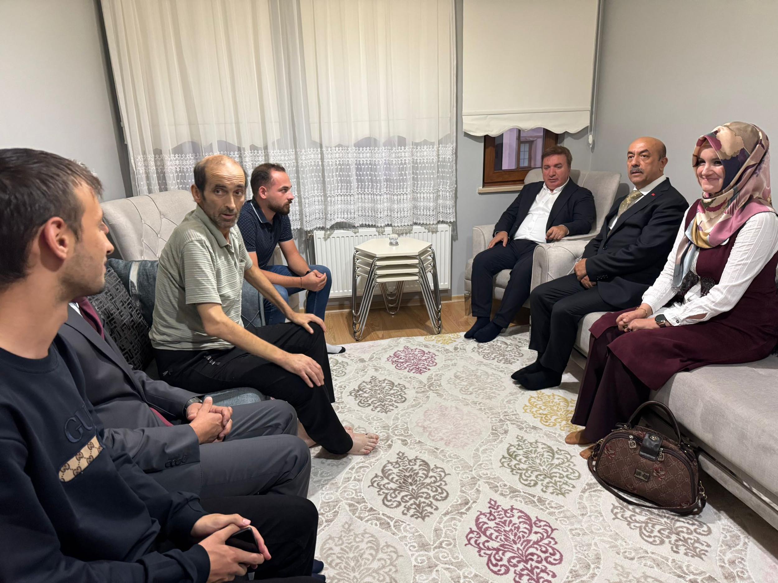 Kübra öğretmen gözyaşlarıyla anlattı; Vali Aydoğdu öğrenci için duyarsız kalmadı - Görsel 4