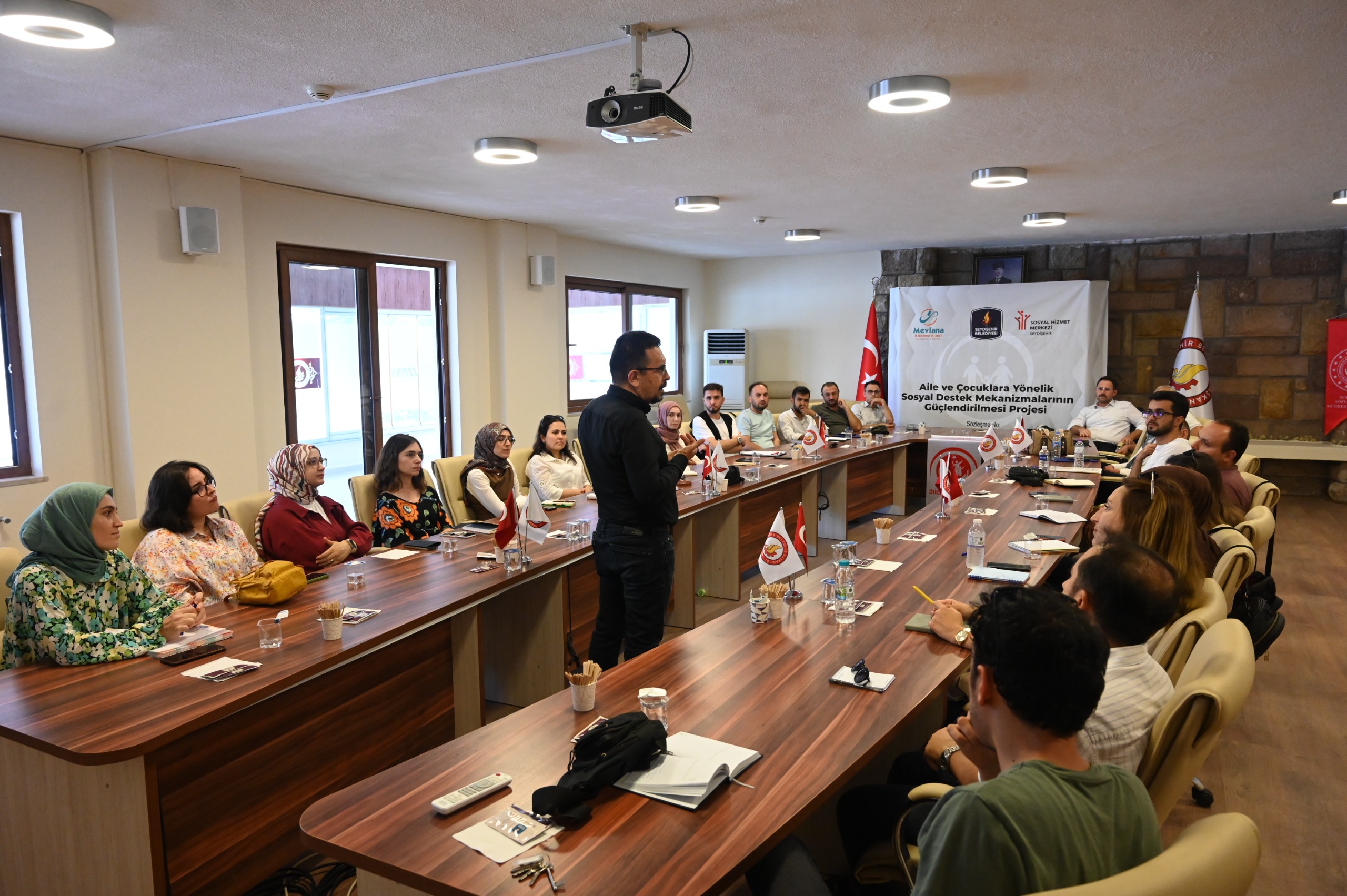 SEYDİŞEHİR’DE “AİLE VE ÇOCUKLARA YÖNELİK SOSYAL DESTEK MEKANİZMALARININ GÜÇLENDİRİLMESİ” PROJESİ BAŞLADI - Görsel 3