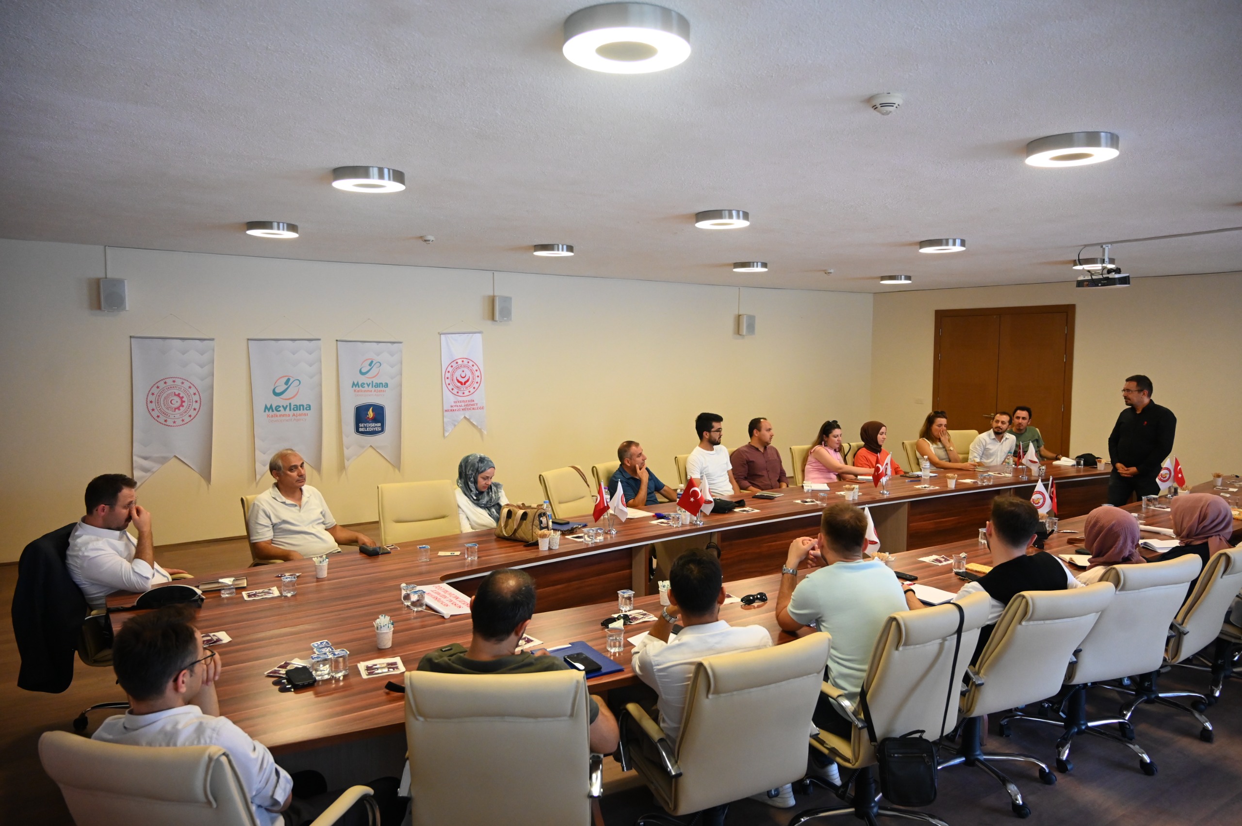 SEYDİŞEHİR’DE “AİLE VE ÇOCUKLARA YÖNELİK SOSYAL DESTEK MEKANİZMALARININ GÜÇLENDİRİLMESİ” PROJESİ BAŞLADI - Görsel 8
