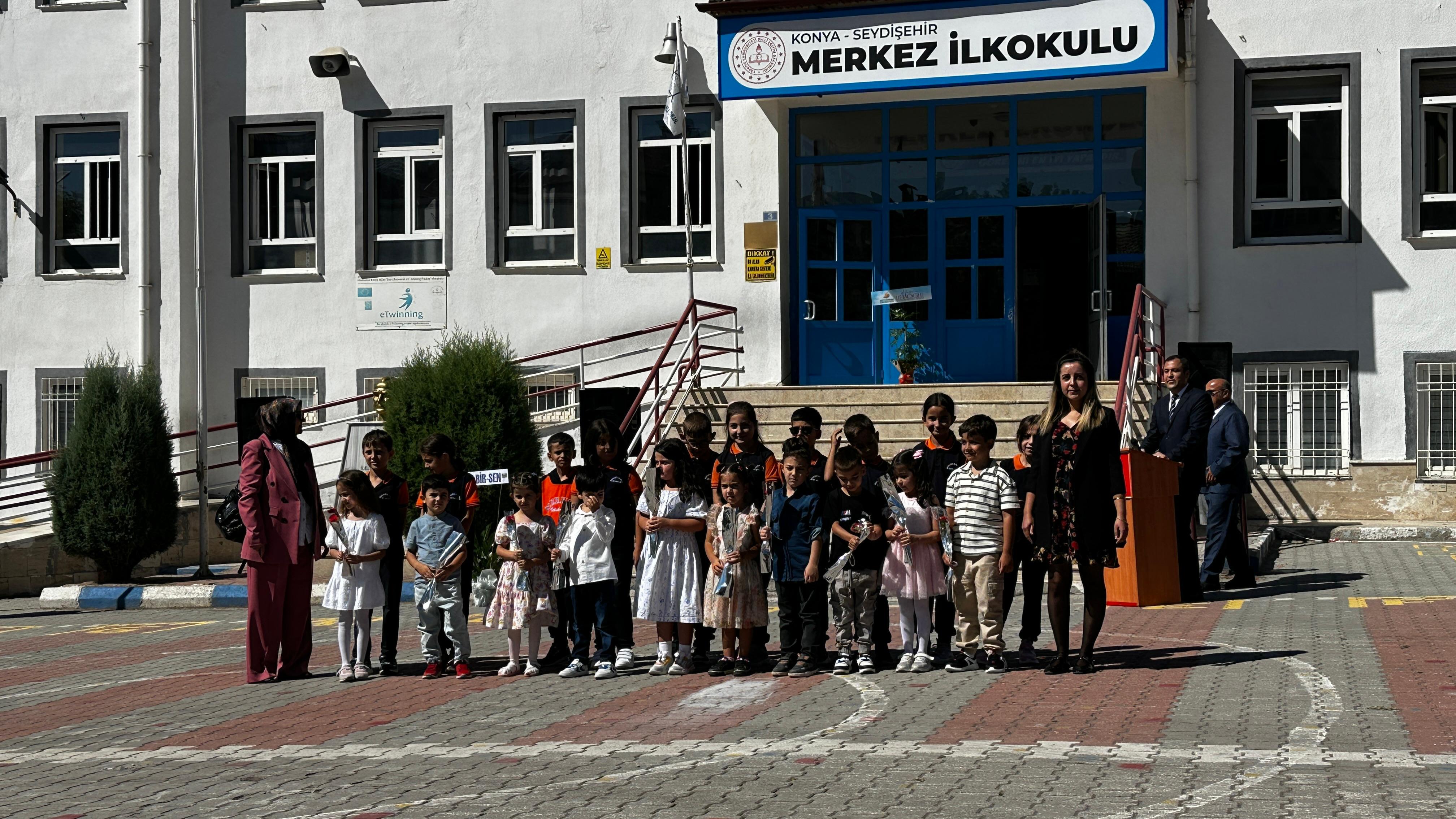 Seydişehir’de 2025-2026 Eğitim Öğretim Yılı İlköğretim Haftası Törenle Kutlandı - Görsel 5