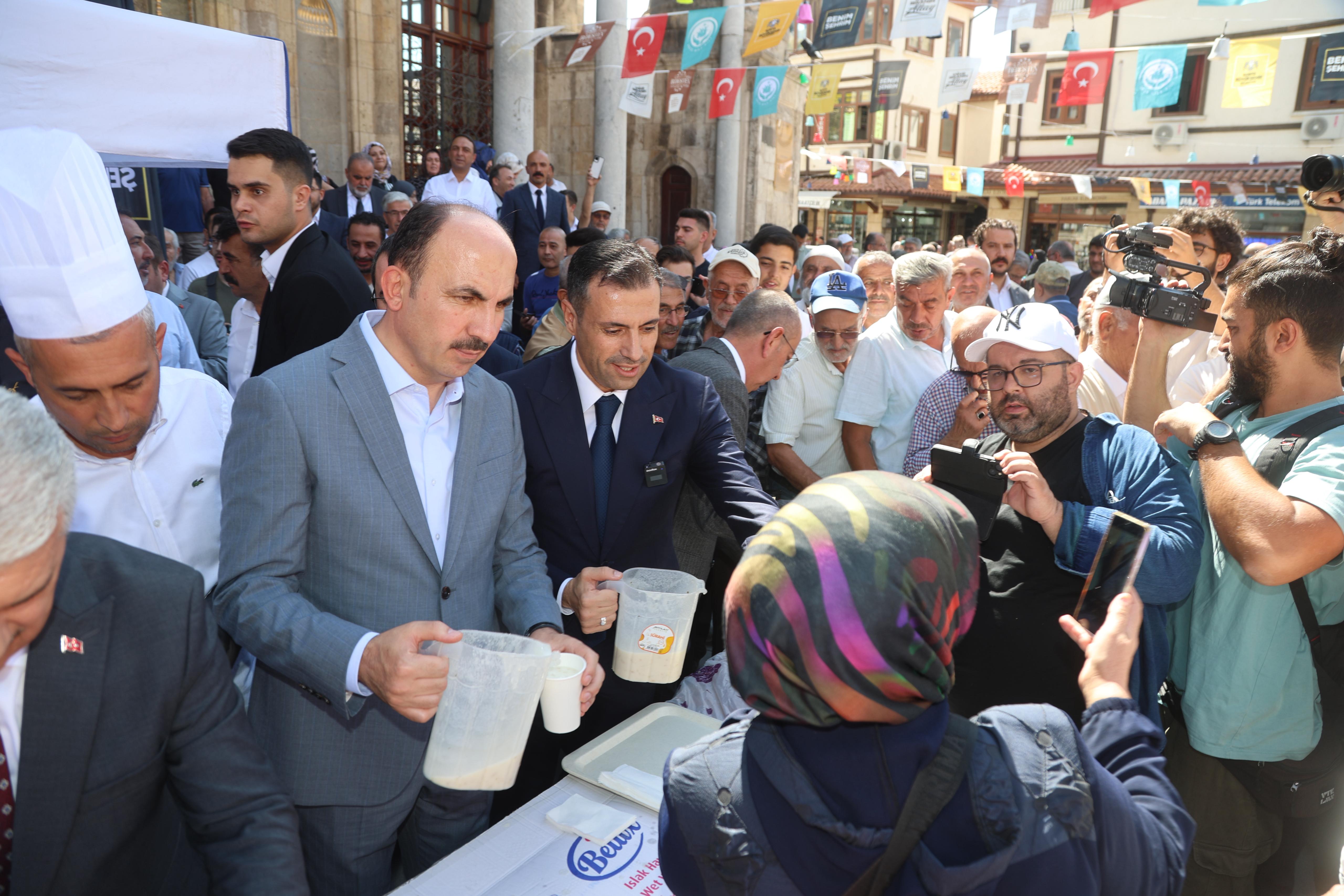 4. TARİHİ BEDESTEN ALIŞVERİŞ GÜNLERİ BAŞLADI - Görsel 2