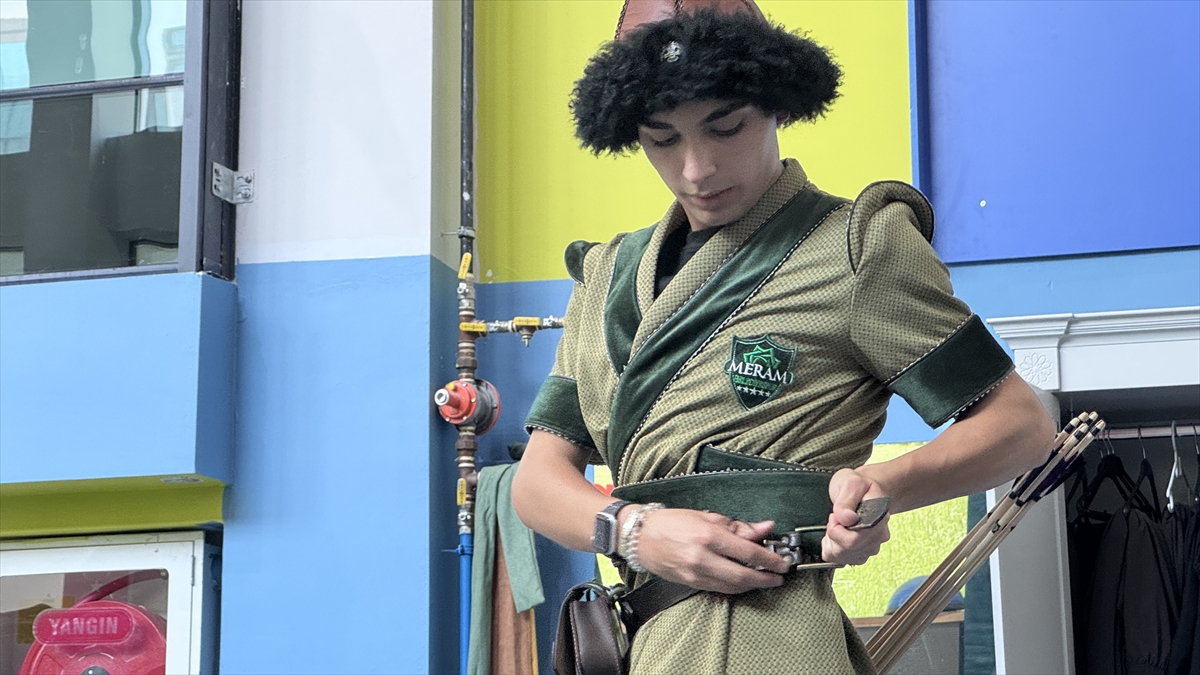 Doktor tavsiyesiyle başladığı okçulukta altın madalyaya uzandı - Görsel 8