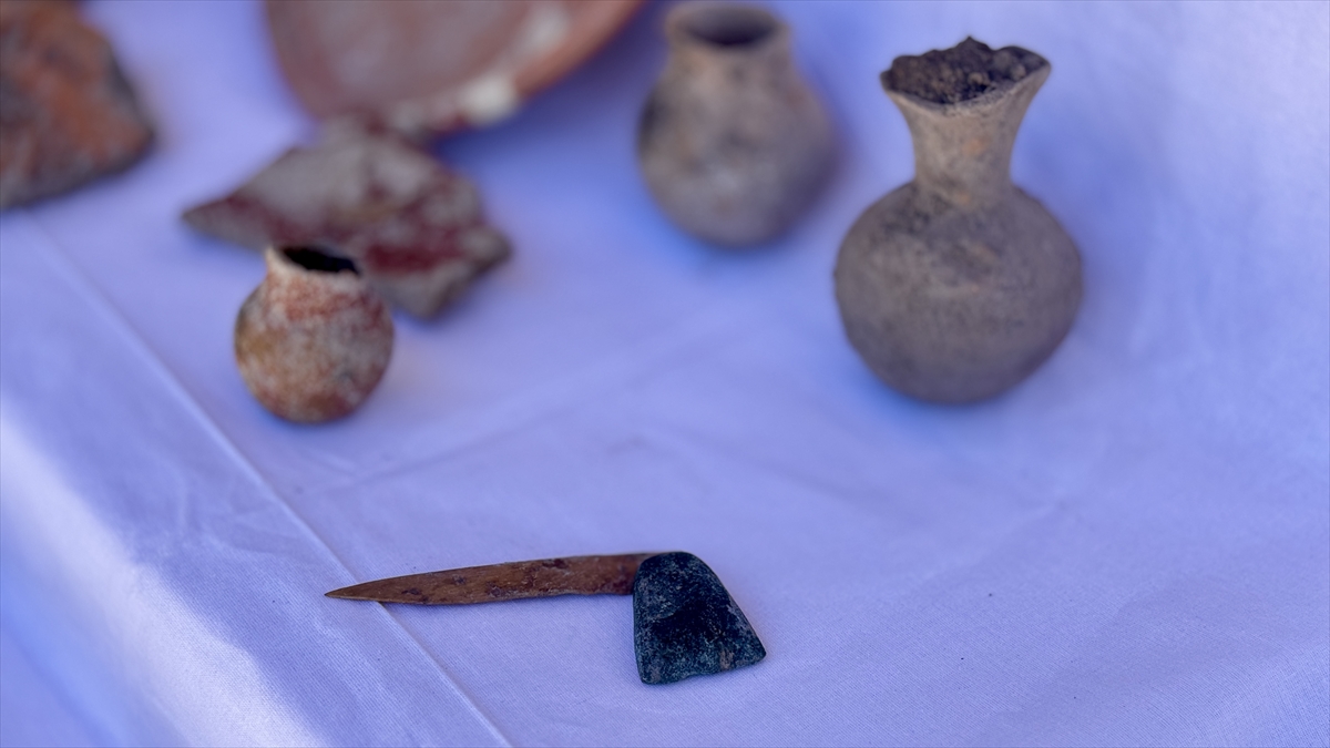Seydişehir'de  yaklaşık 5 bin yıllık "insan yüzlü" çömlek parçası bulundu - Görsel 6