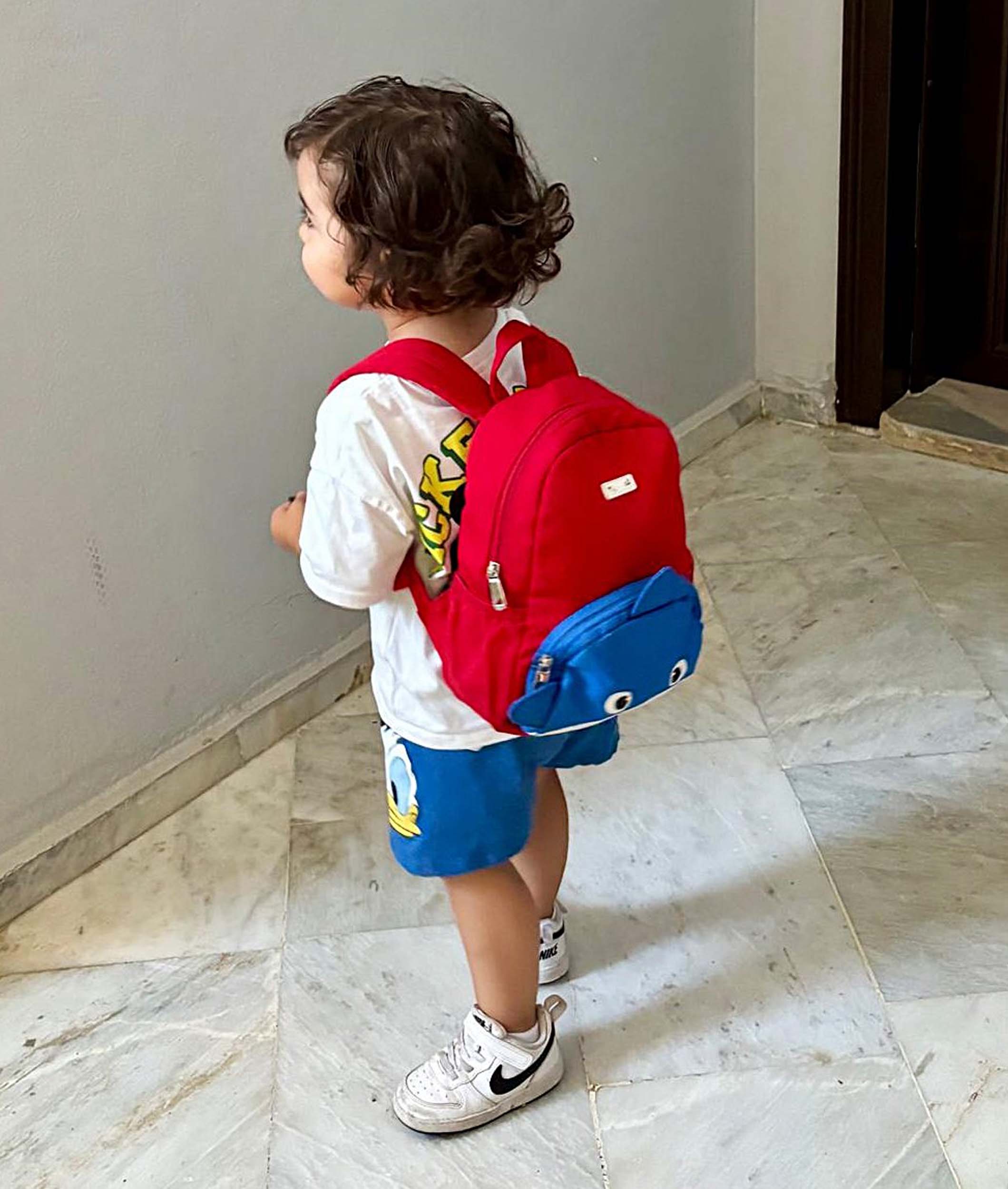 Ağır okul çantaları skolyozu tetikliyor; ağrılar kronikleşiyor - Görsel 2