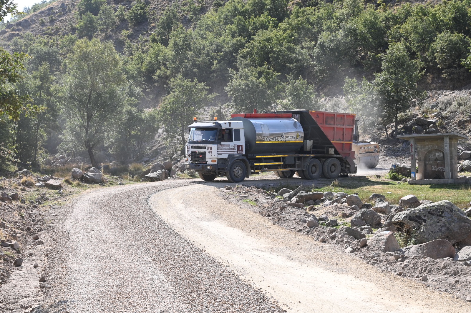 KETENLİ MAHALLESİNDE SOĞUK ASFALT ÇALIŞMALARI BAŞLADI - Görsel 6