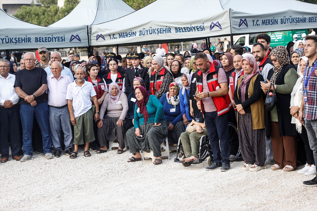 Şehit Piyade Uzman Çavuş Hüseyin Günay'ın cenazesi Mersin'de defnedildi - Görsel 2