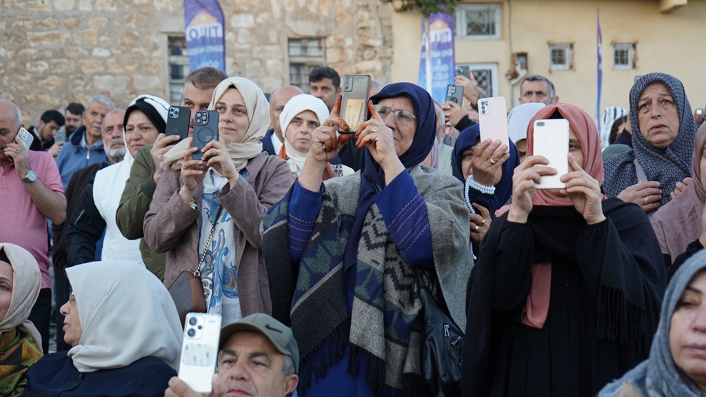 Siirt'te, yılda 2 kez gerçekleşen 'Işık Hadisesi', ilgiyle izlendi - Görsel 8