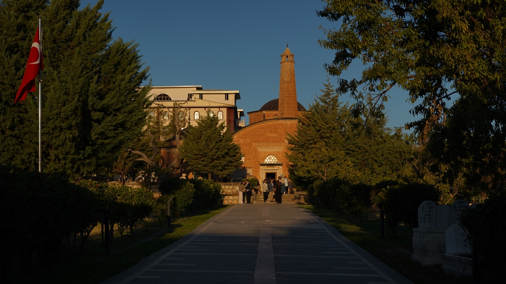 Siirt'te, yılda 2 kez gerçekleşen 'Işık Hadisesi', ilgiyle izlendi - Görsel 11