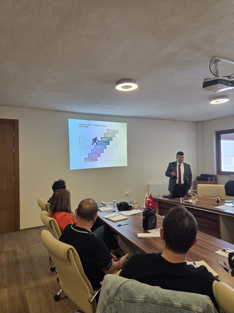  KLİNİK PSİKOLOG DR.SELÇUK DUMAN SEYDİŞEHİR’LİLERLE BULUŞTU - Görsel 11