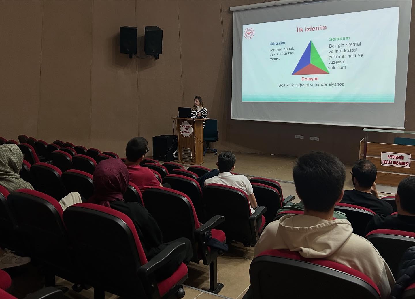 Yeni Hekimlerimiz Göreve "Hızlandırılmış Eğitim" ile Başladı - Görsel 1