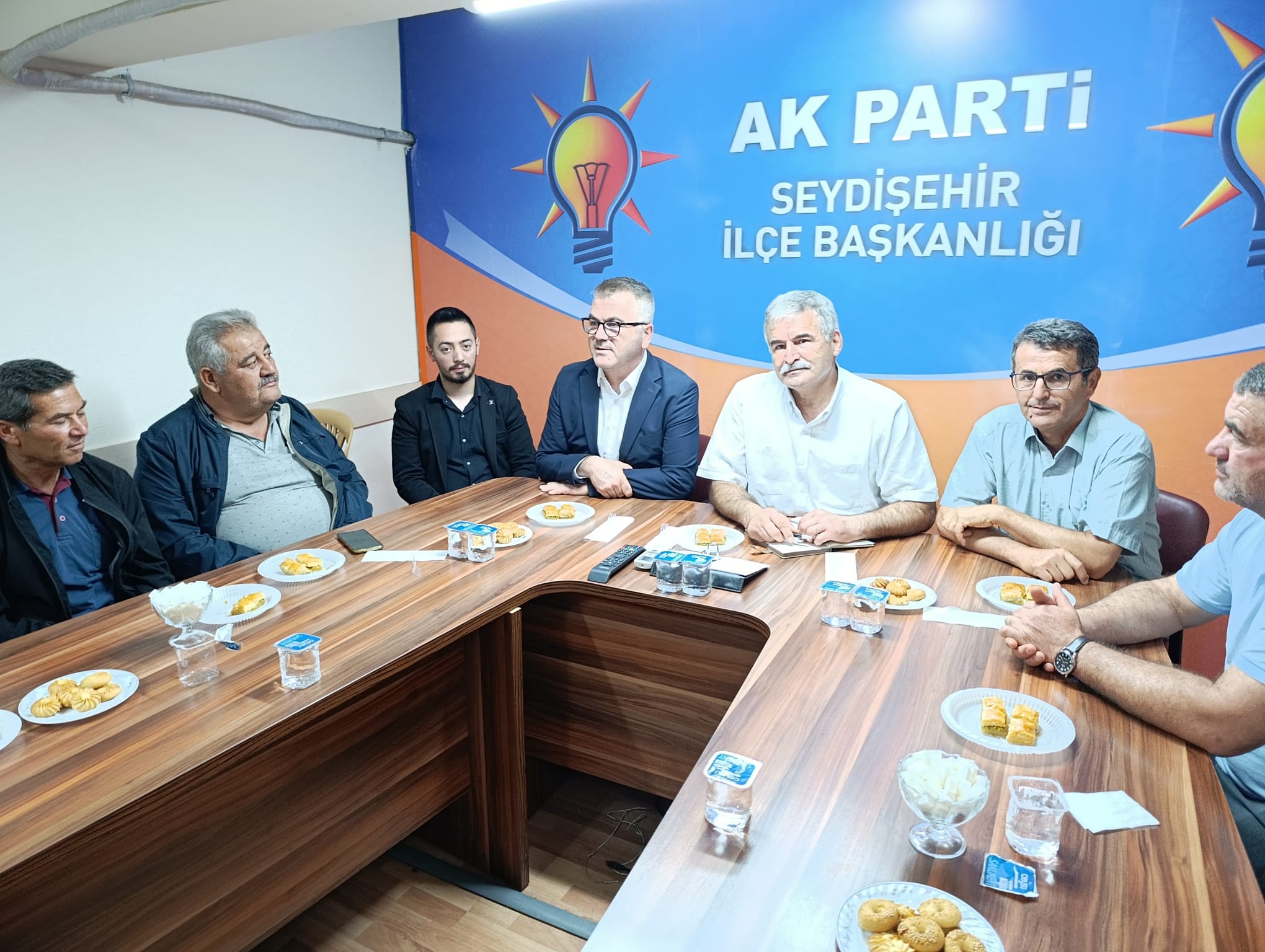 SEYDİŞEHİR AK PARTİ DANIŞMA MECLİSİ TOPLANTISI YAPILDI - Görsel 4