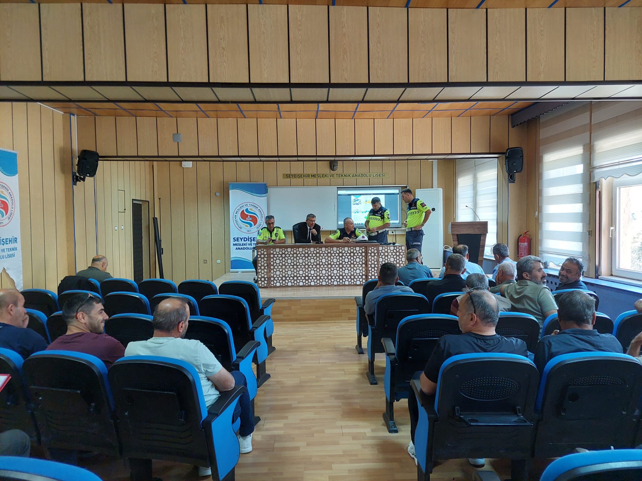 Taşımalı Eğitim Şoför ve Rehber Personeline Eğitim Verildi - Görsel 3