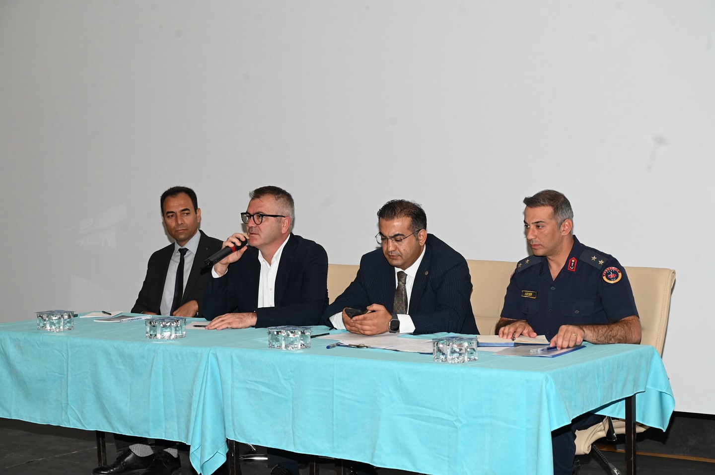 KAYMAKAM KIYICI VE BAŞKAN USTAOĞLU MUHTARLARLA BULUŞTU - Görsel 6