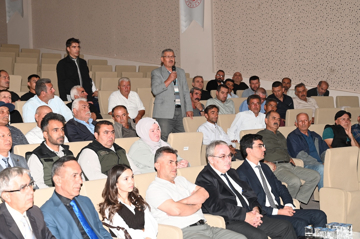 KAYMAKAM KIYICI VE BAŞKAN USTAOĞLU MUHTARLARLA BULUŞTU - Görsel 8