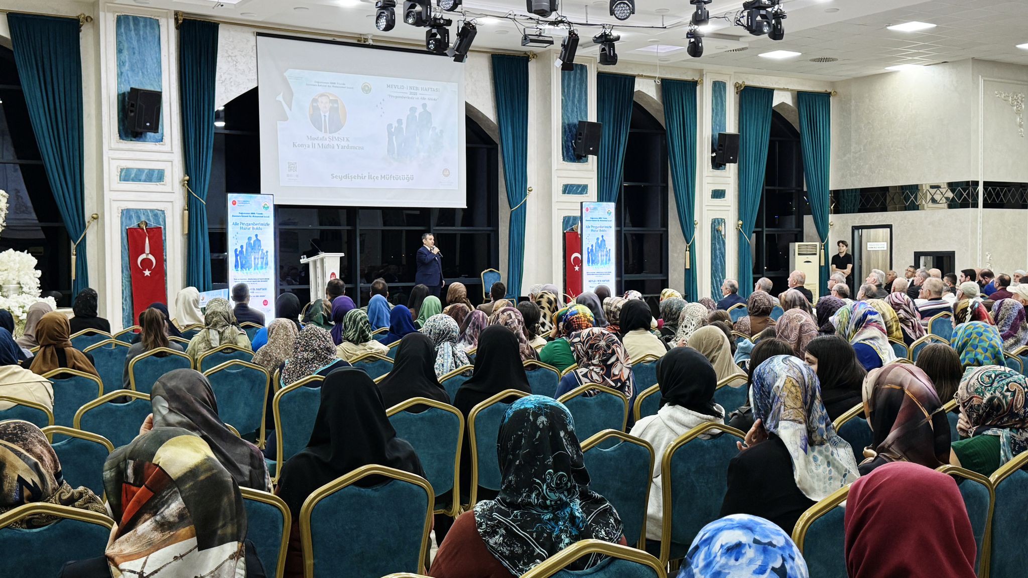 Seydişehirde Peygamberimiz ve Aile Ahlâkı Konferans düzenlendi. - Görsel 1