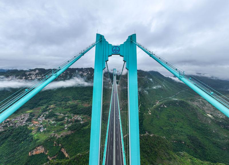 Çin dünyanın en büyük köprüsünü hizmete açtı - Görsel 7