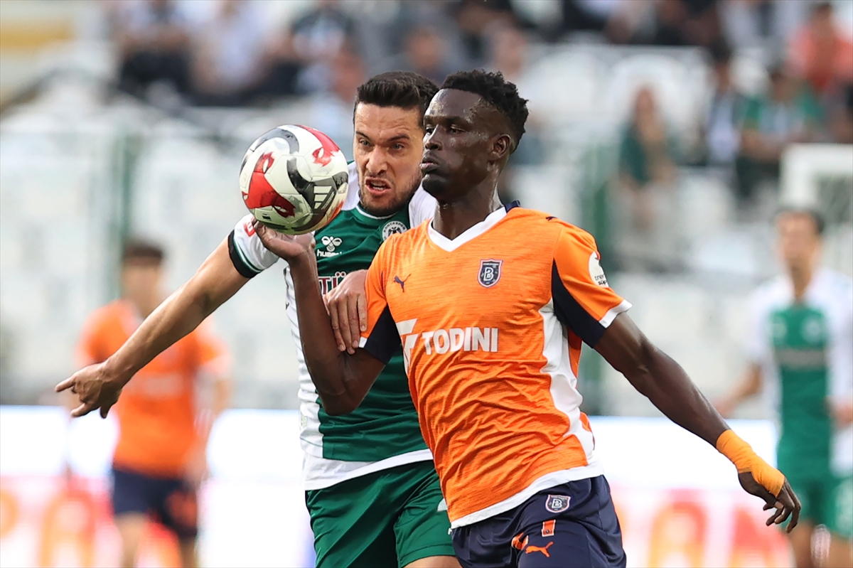 Konyaspor evinde hakeme rağmen kazandı - Görsel 2