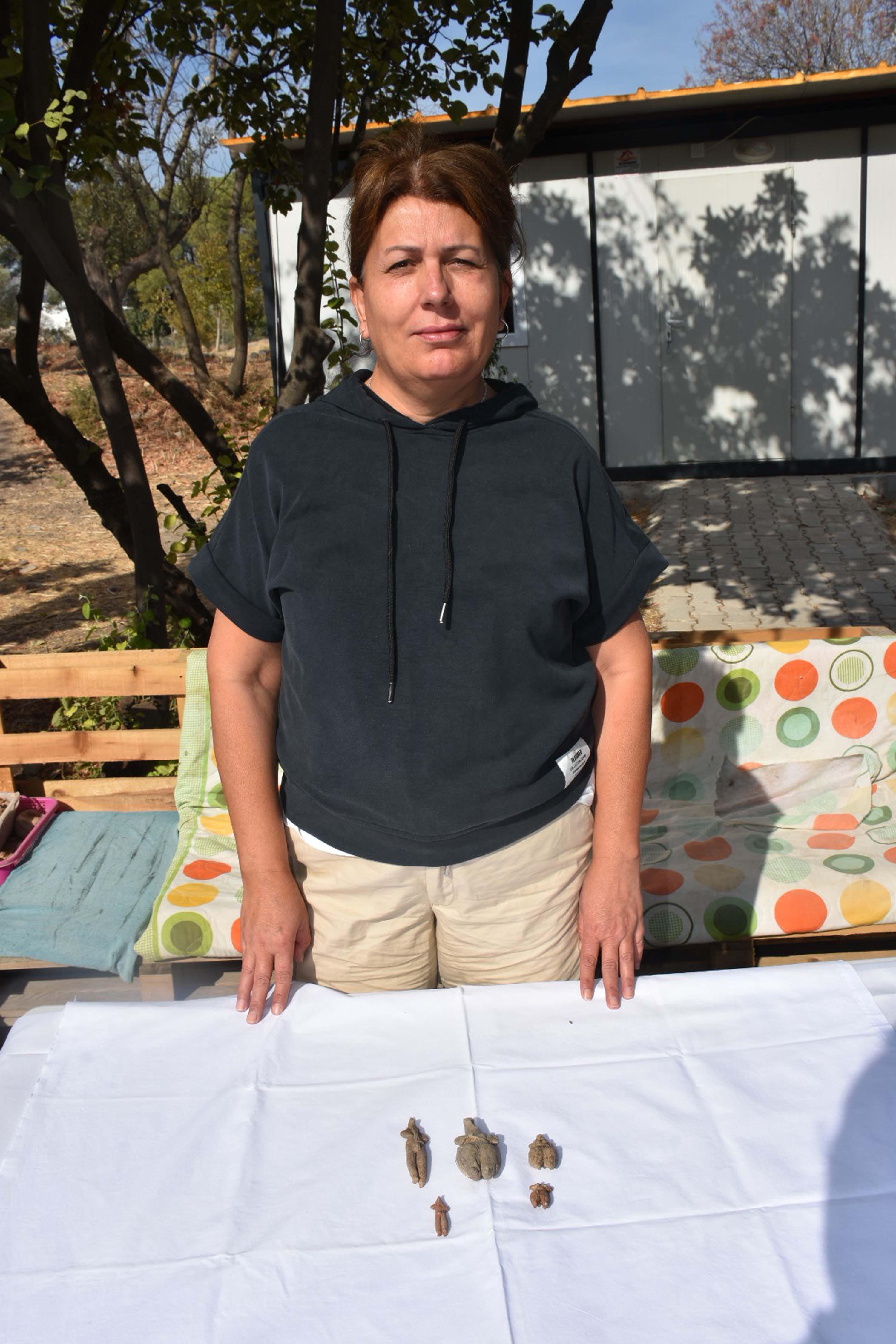 Ulucak Höyüğü'nde 8 bin yıllık 5 heykelcik bulundu - Görsel 3