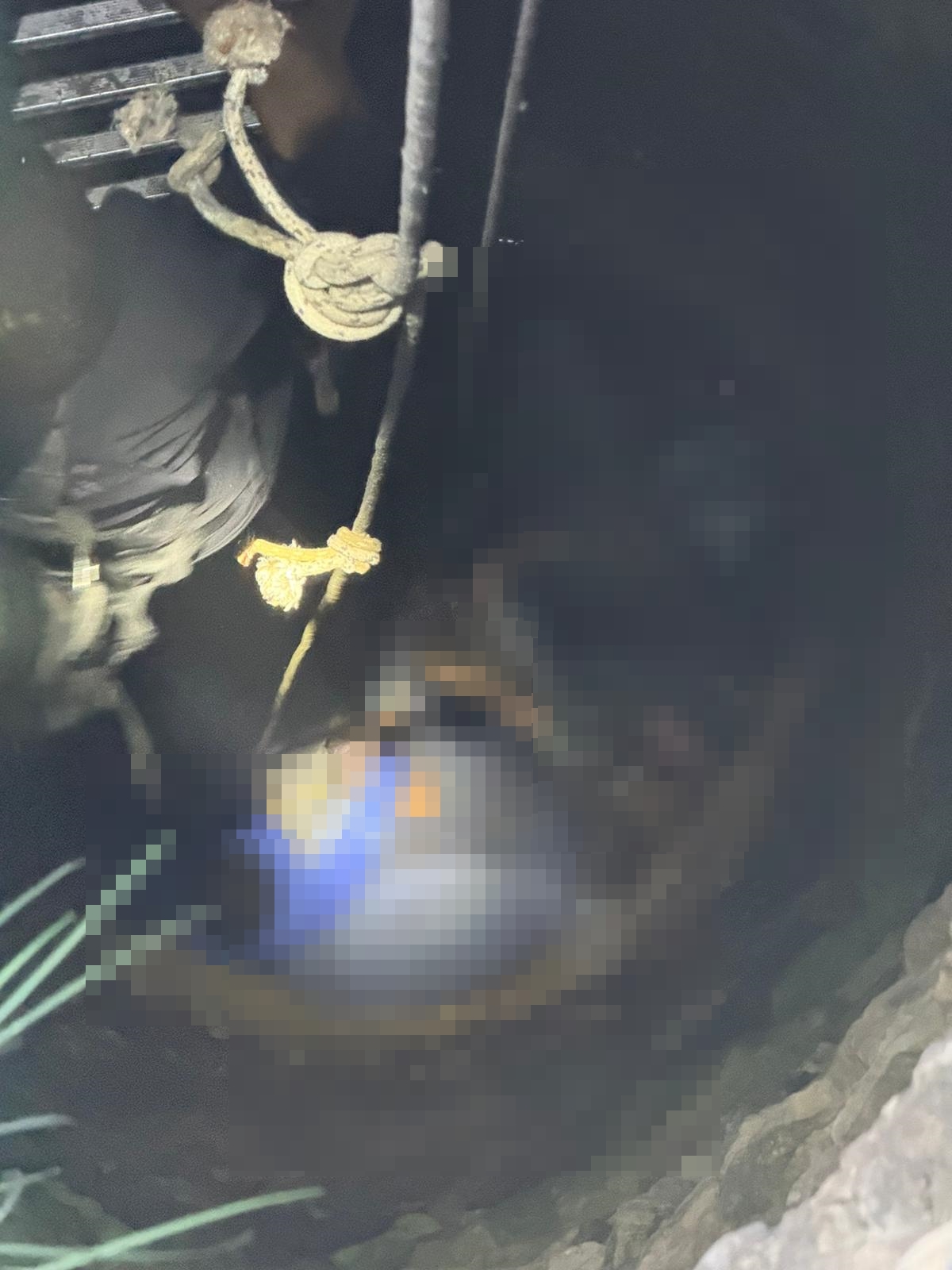 Diyarbakır'da temizlik için kuyuya giren 4 kişi öldü  - Görsel 9