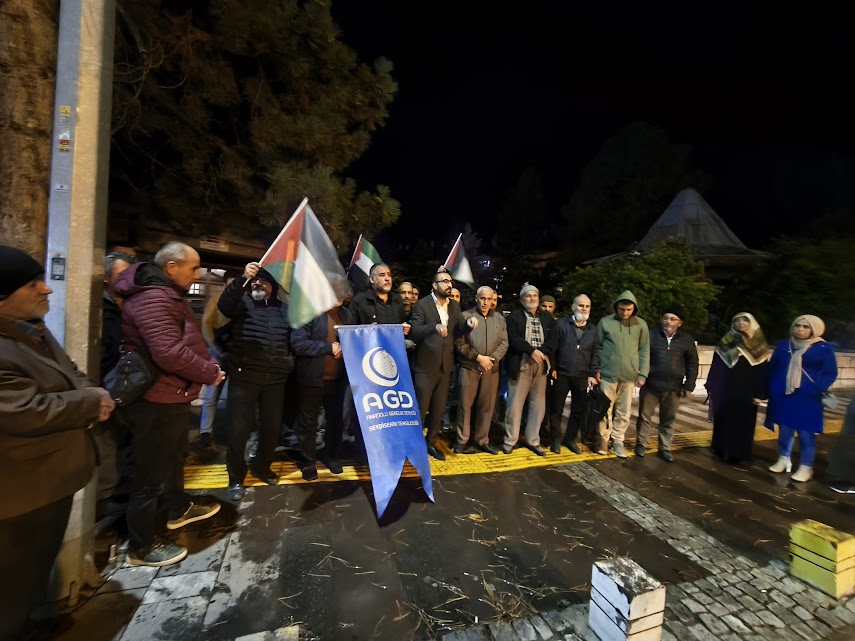 Seydişehir'de AGD'li Gençlerden Gazze İçin Basın Açıklaması ve Dua Programı - Görsel 1