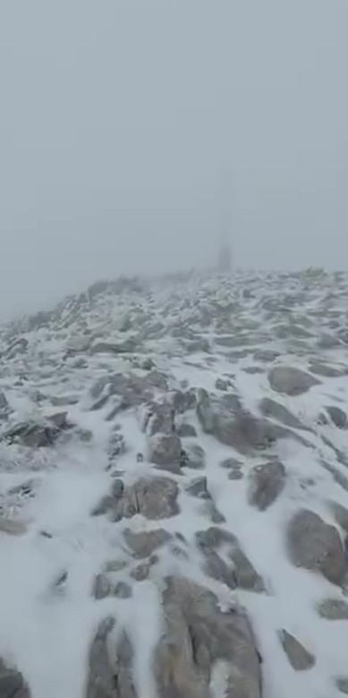 Uludağ'ın zirvesi beyaza büründü - Görsel 4