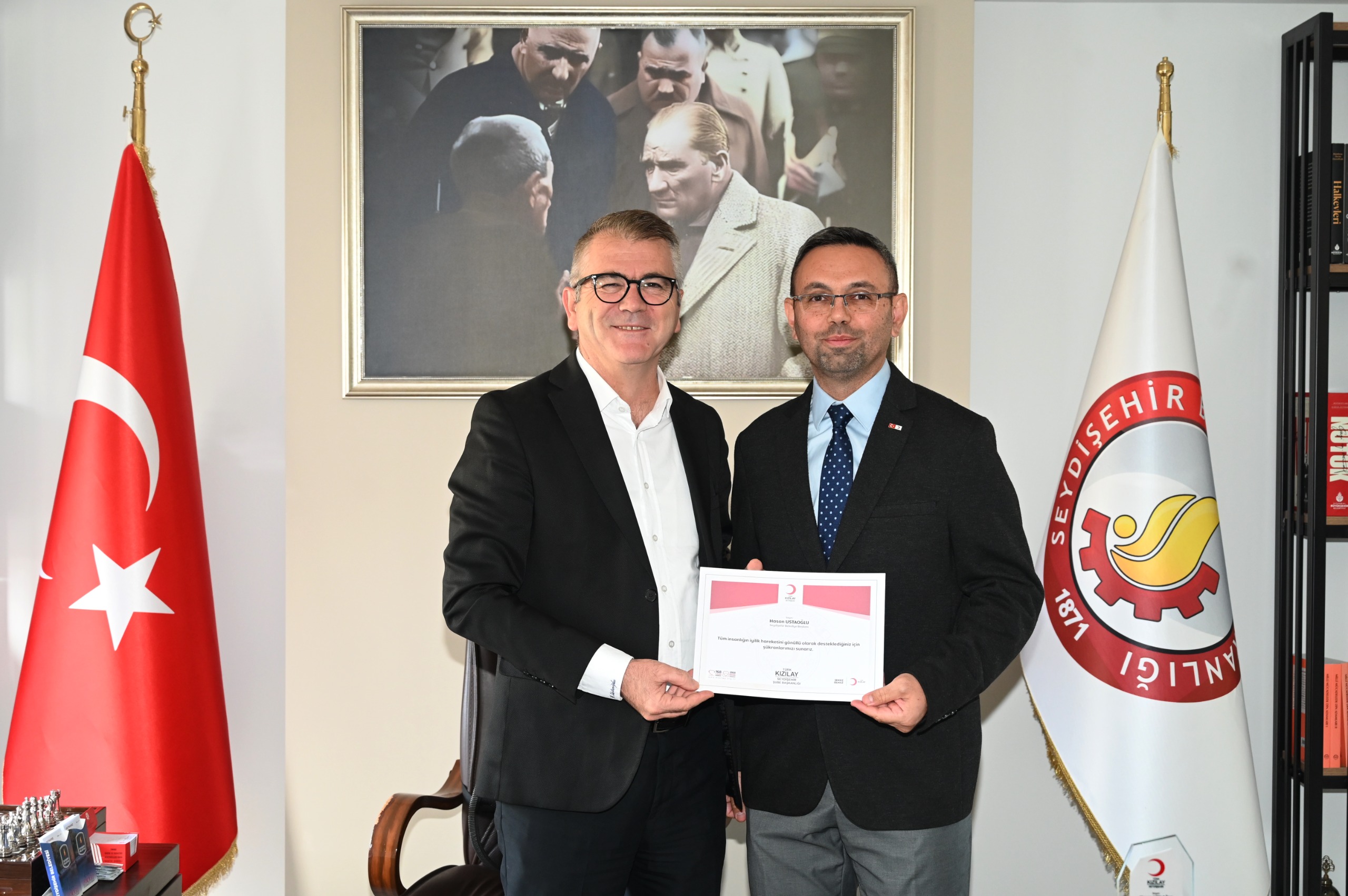 SEYDİŞEHİR KIZILAY'DAN BELEDİYE BAŞKANI HASAN USTAOĞLU'NA TEŞEKKÜR ZİYARET  - Görsel 1