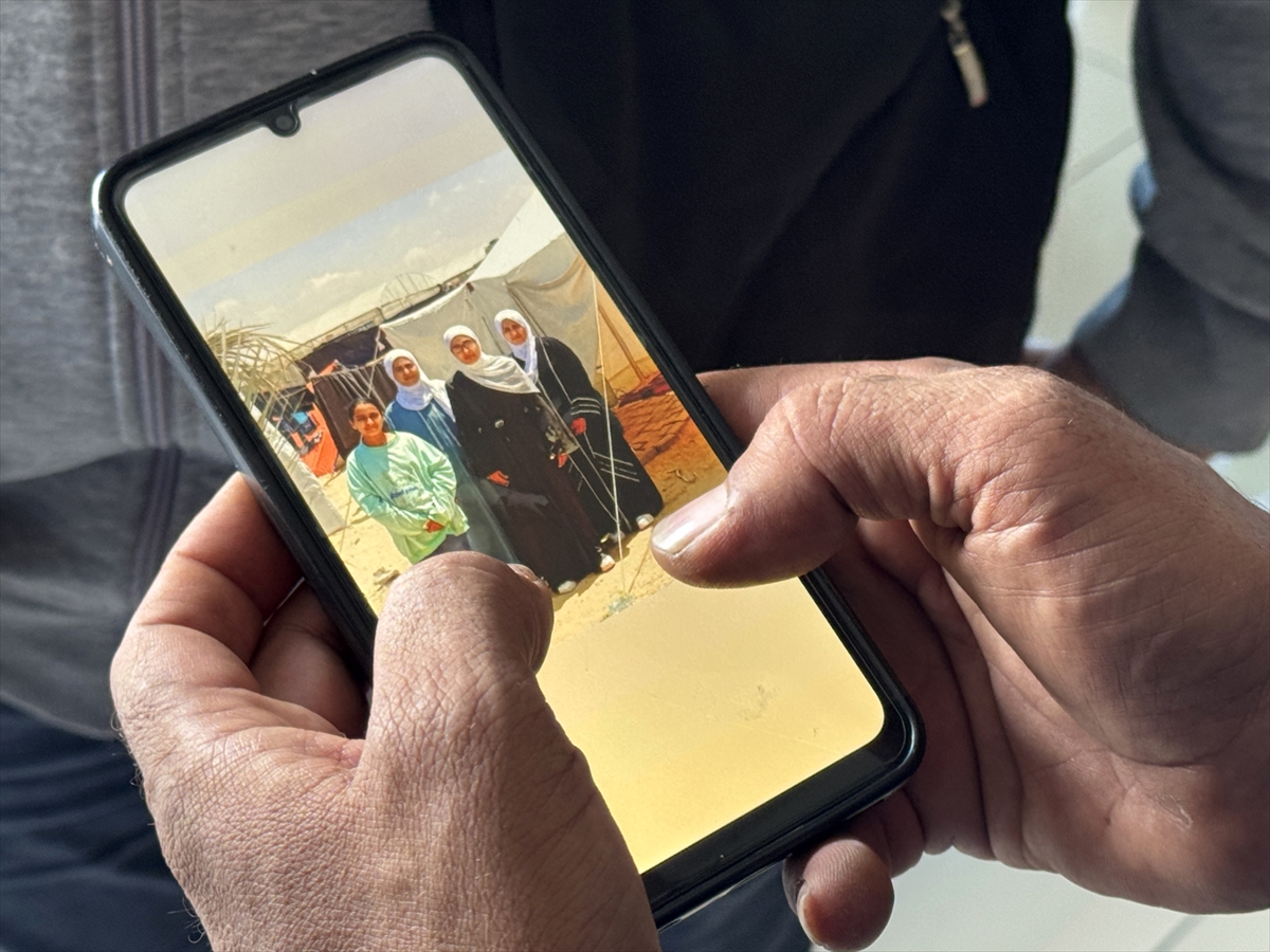 KONYA - Gazzeli baba ailesine kavuşmak için heyecanla ateşkes sürecini bekliyor - Görsel 4